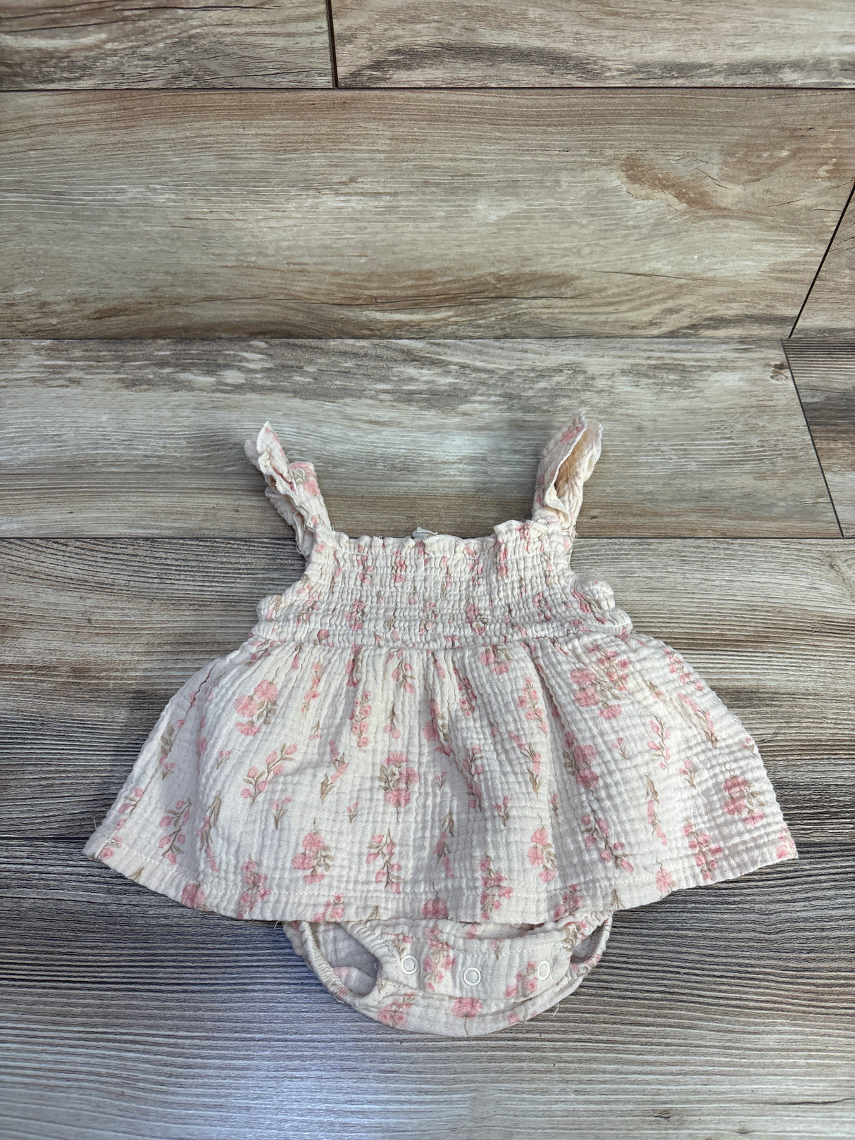Snug Gauze Smocked Bodysuit Dress Beige sz 6-9m