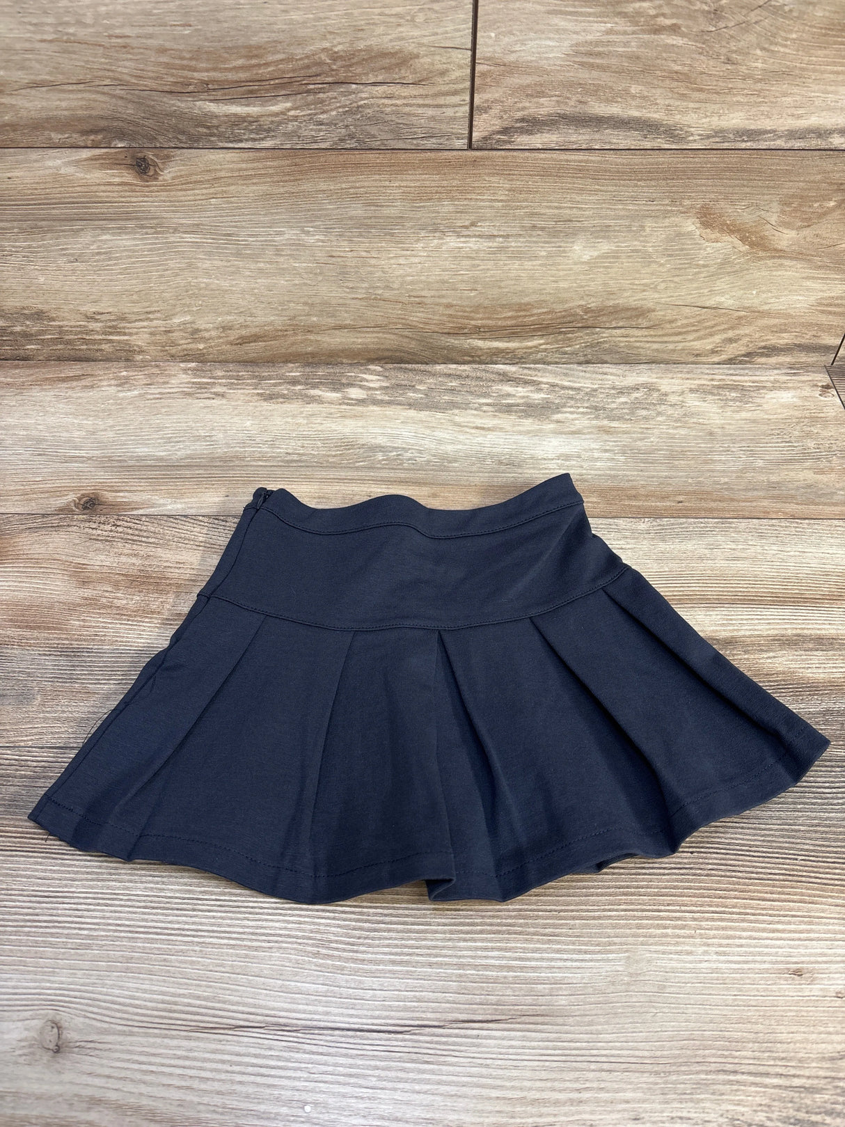 Gap Kids Pleated Uniform Skirt Navy sz 4-5T - Me n Mommy To Be