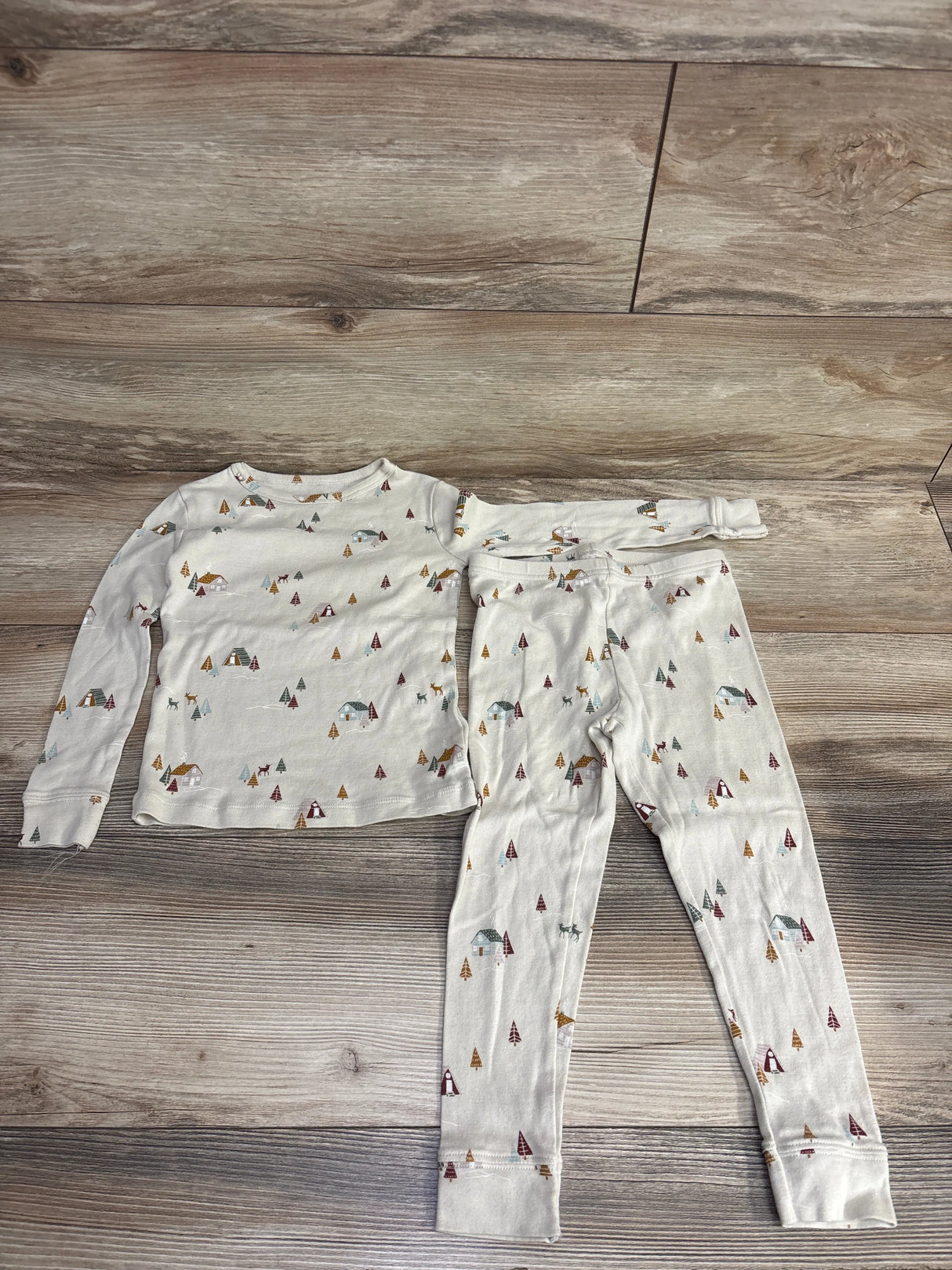 Little Co 2pc Cabin Print Pajama Set Oatmeal sz 4T