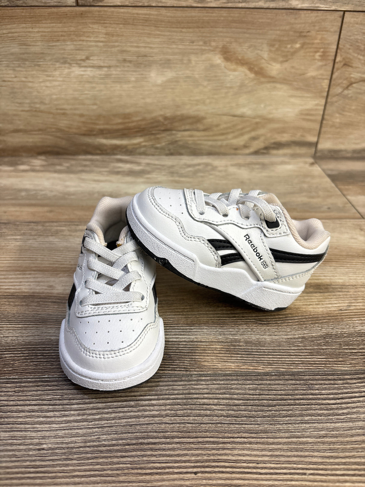 Reebok BB4000 II Sneakers White sz 4c