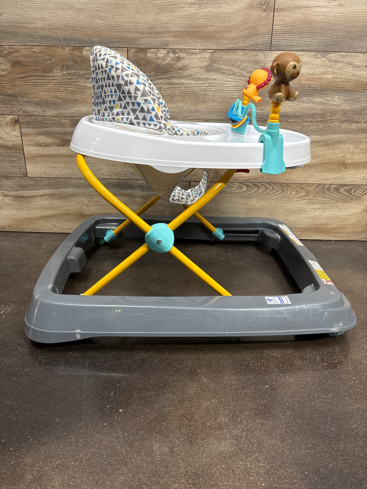 Baby Trend Walker Zoo-ometry White