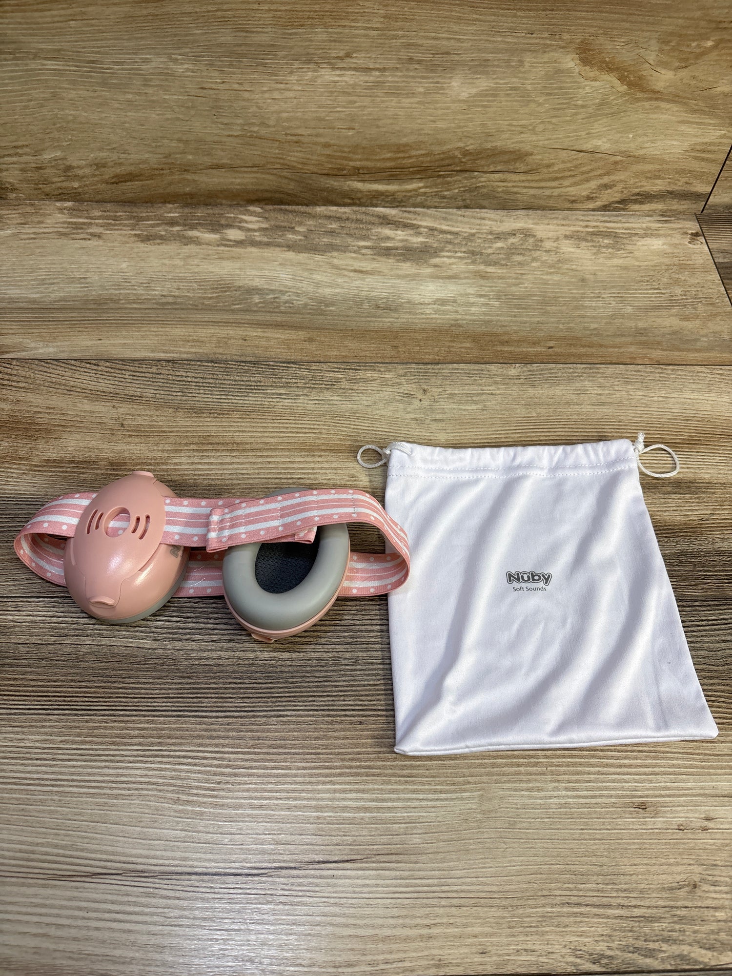 Nuby Soft Sounds Baby Earmuffs with Travel Bag Pink