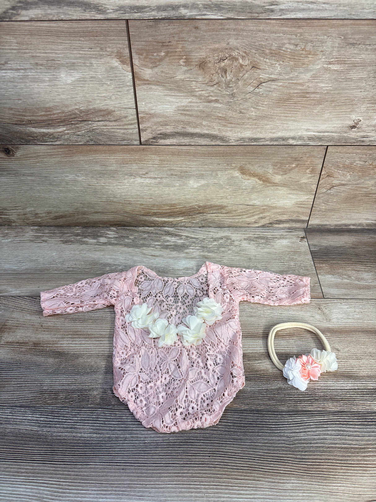 OOSAKU 2pc Lace Bodysuit & Headband Set Pink sz Newborn
