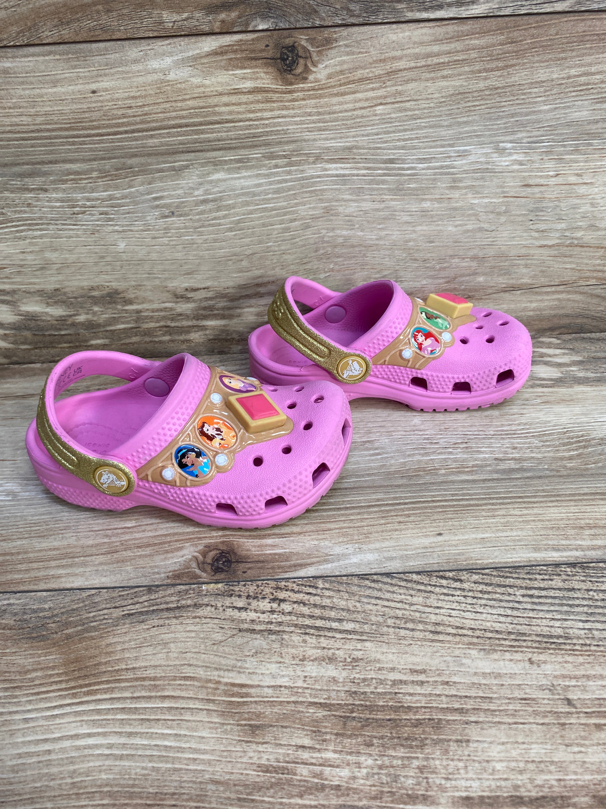 Crocs x Disney Princess Light-Up Classic Clogs Pink sz 7c