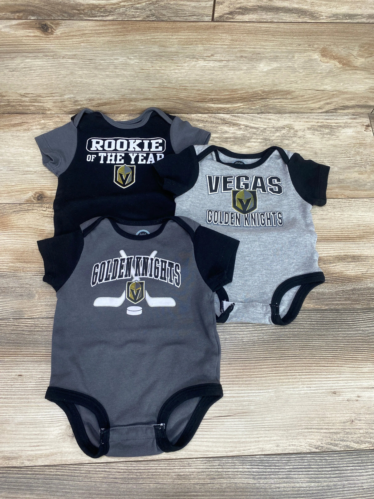 NHL Golden Knights 3pk Bodysuits Black sz 3-6m