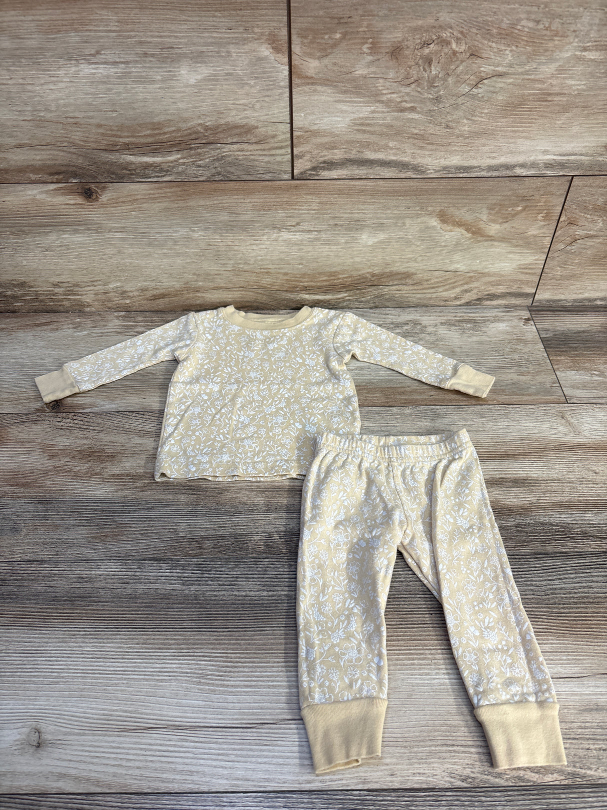 Little Planet Organic 2pc Pajama Set Yellow sz 6m