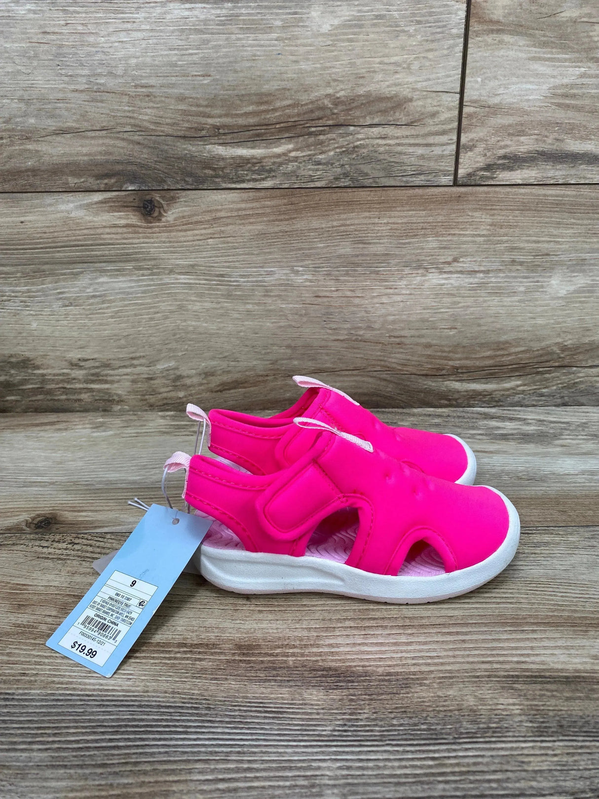 NEW Cat & Jack True Apparel Water Shoes Pink sz 9c - Me 'n Mommy To Be