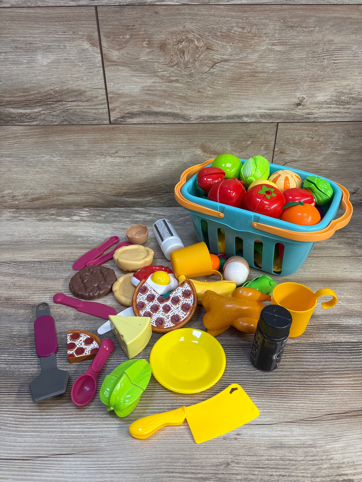 Little Tikes Cook 'n Learn Smart Kitchen + Accessories