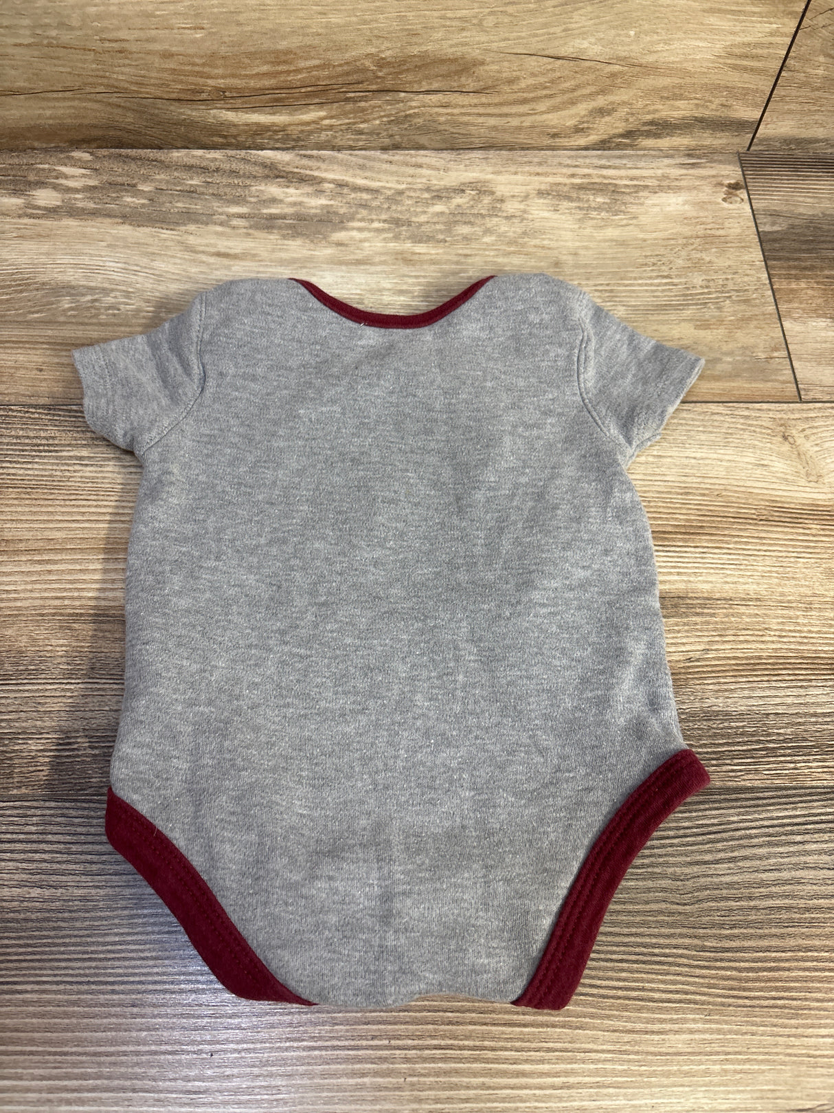 NFL Washington Redskins Bodysuit Grey sz 3/6m