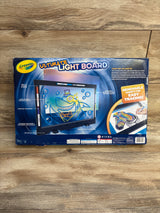 NEW Crayola Ultimate Light Board