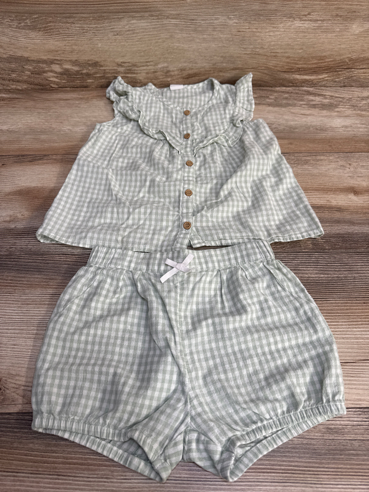 H&M 2pc Gingham Ruffle Top & Shorts Green sz 2-3T