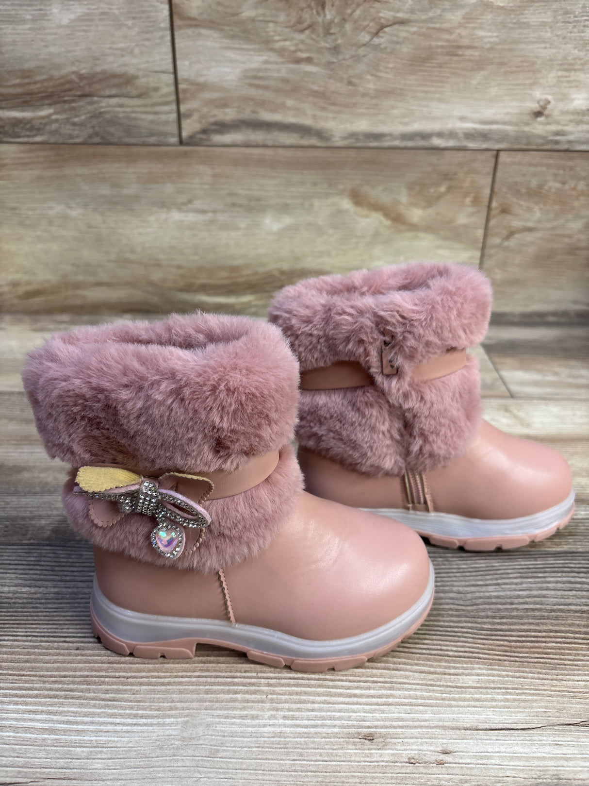 Belladia Faux-Fur Boots Pink sz 6c