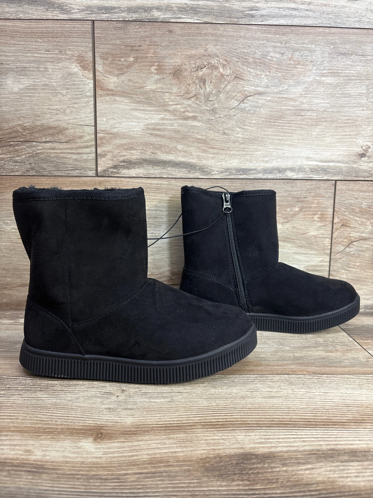NEW Cat & Jack Holland Shearling Style Boots Black sz 1Y