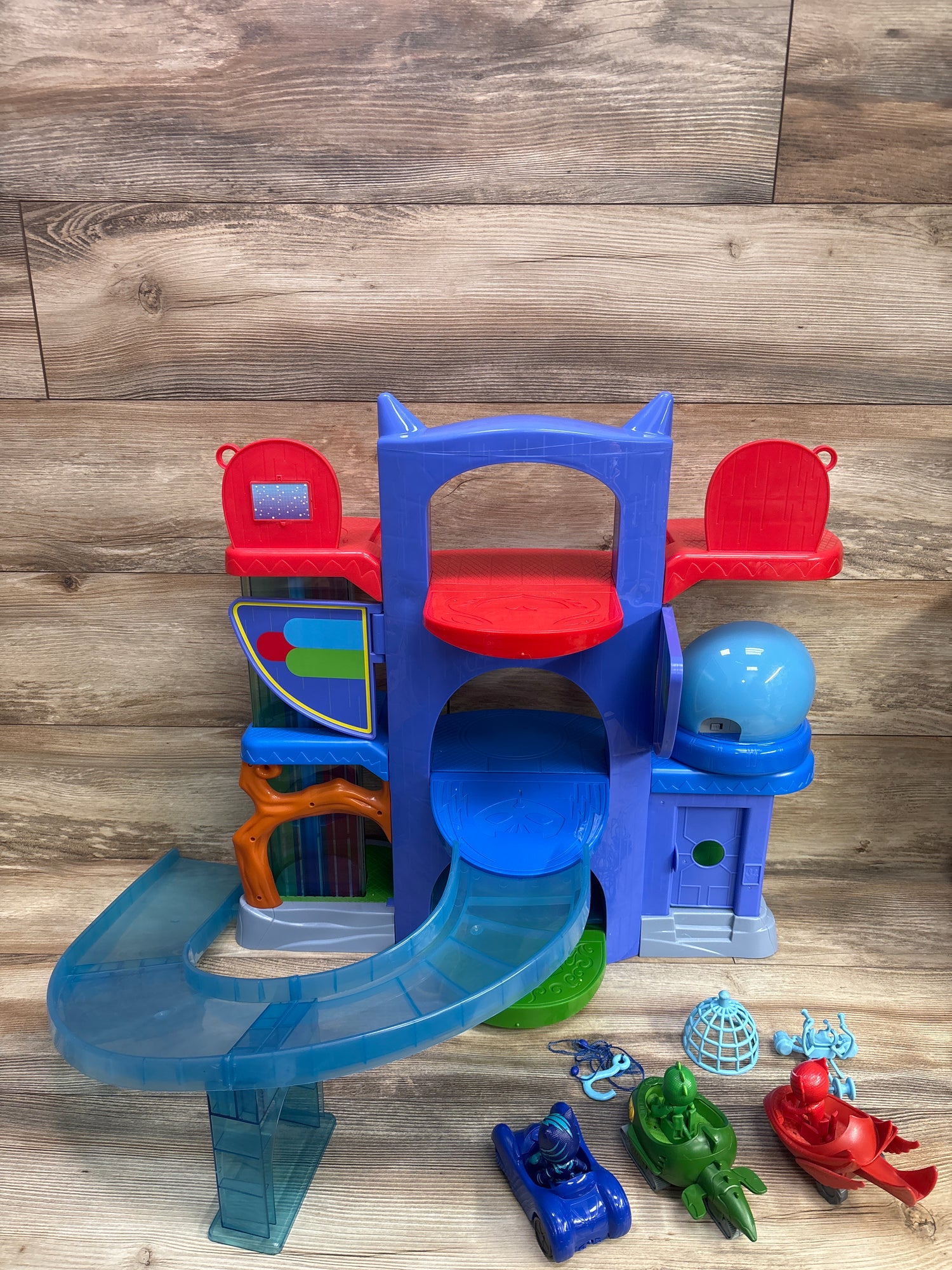 PJ Masks Deluxe Headquarters Playset with Accessories