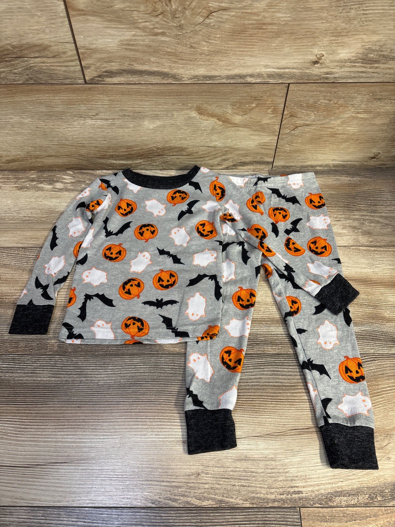 Trick Or Treat Sleep 2pc Pajama Set Grey sz 2T