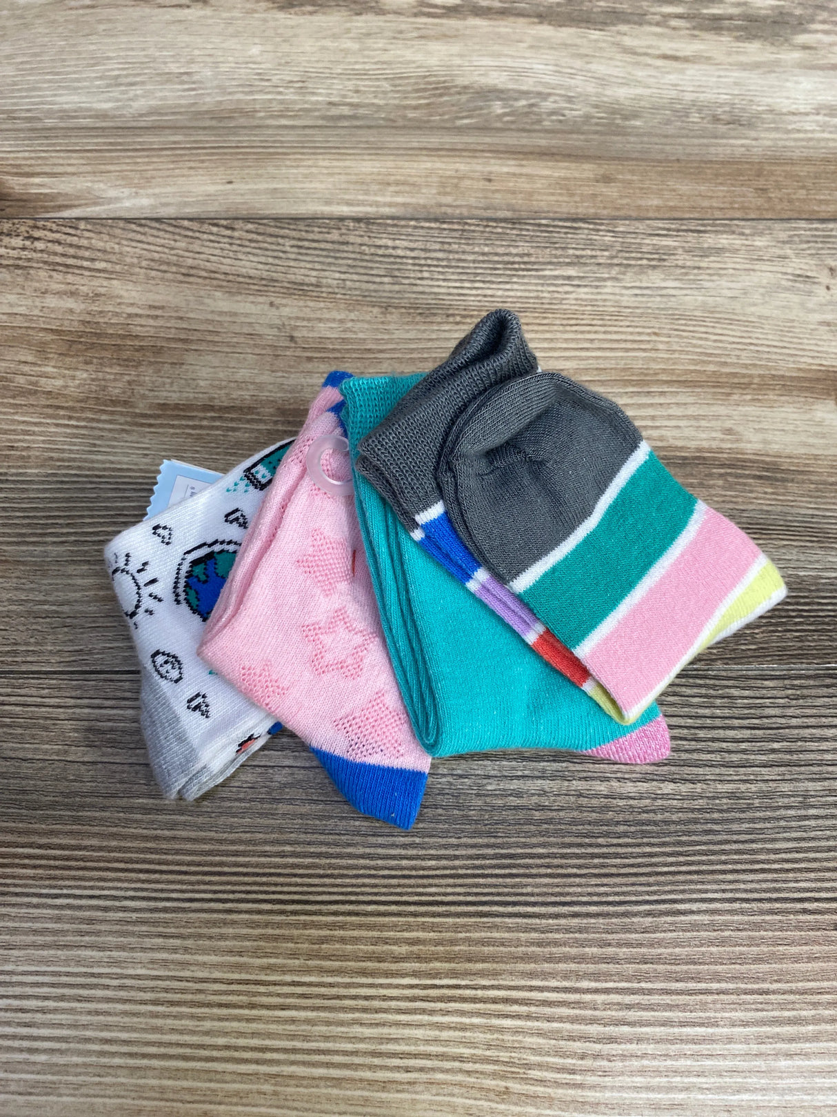 NEW Cat & Jack 4pk Crew Socks sz 5.5-8.5c