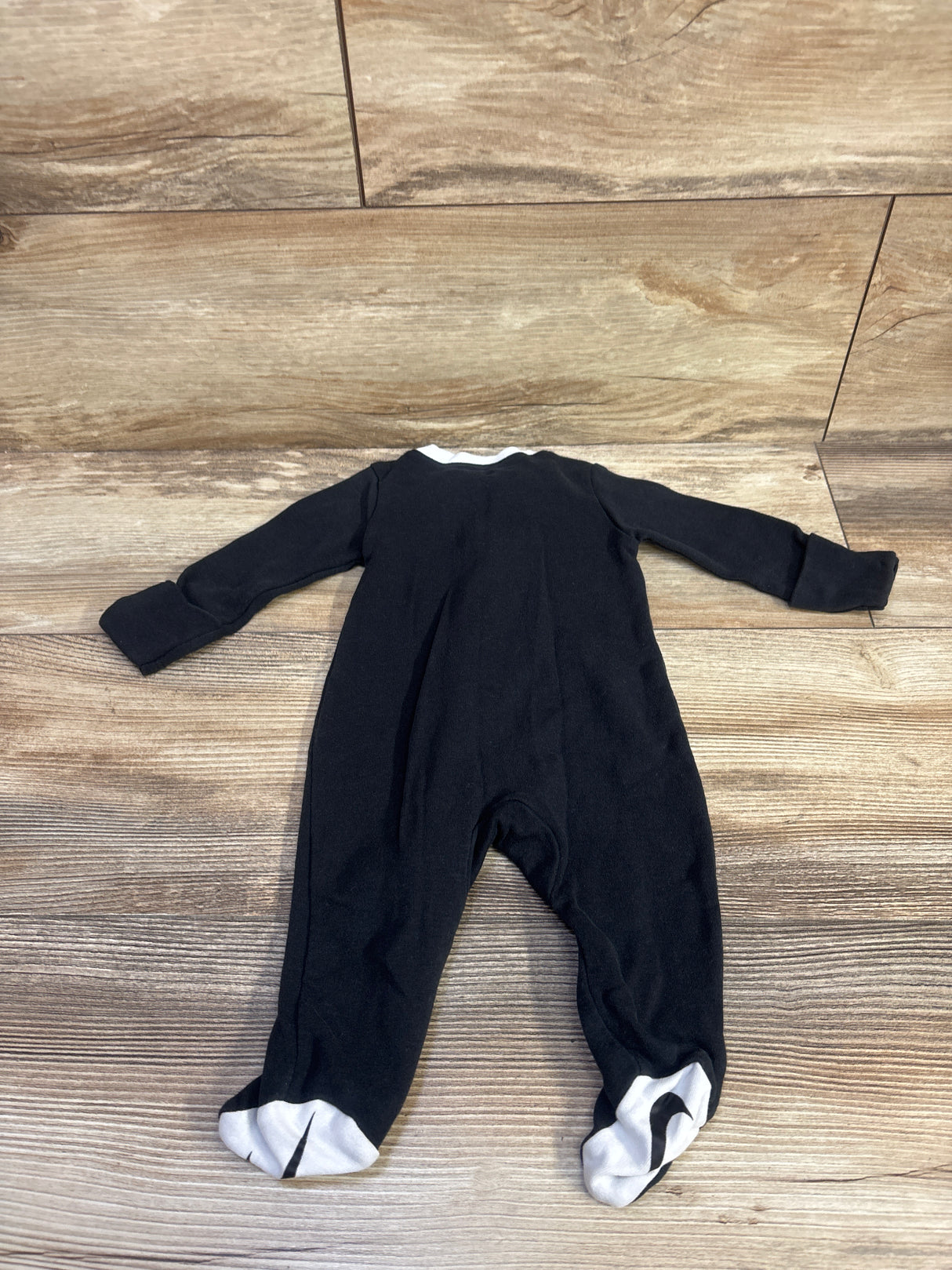 Nike Sleeper Black sz 3m