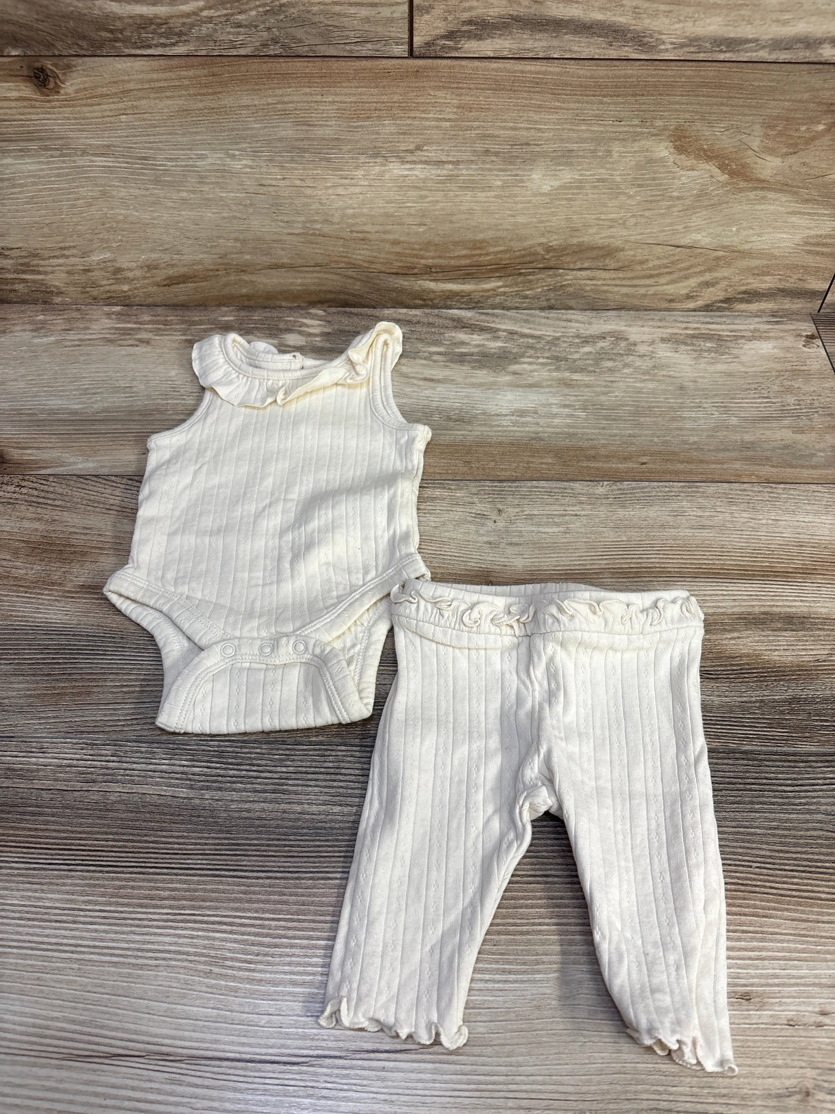 Cloud Island 2pc Pointelle Ribbed Bodysuit & Pants Set Ivory sz Newborn