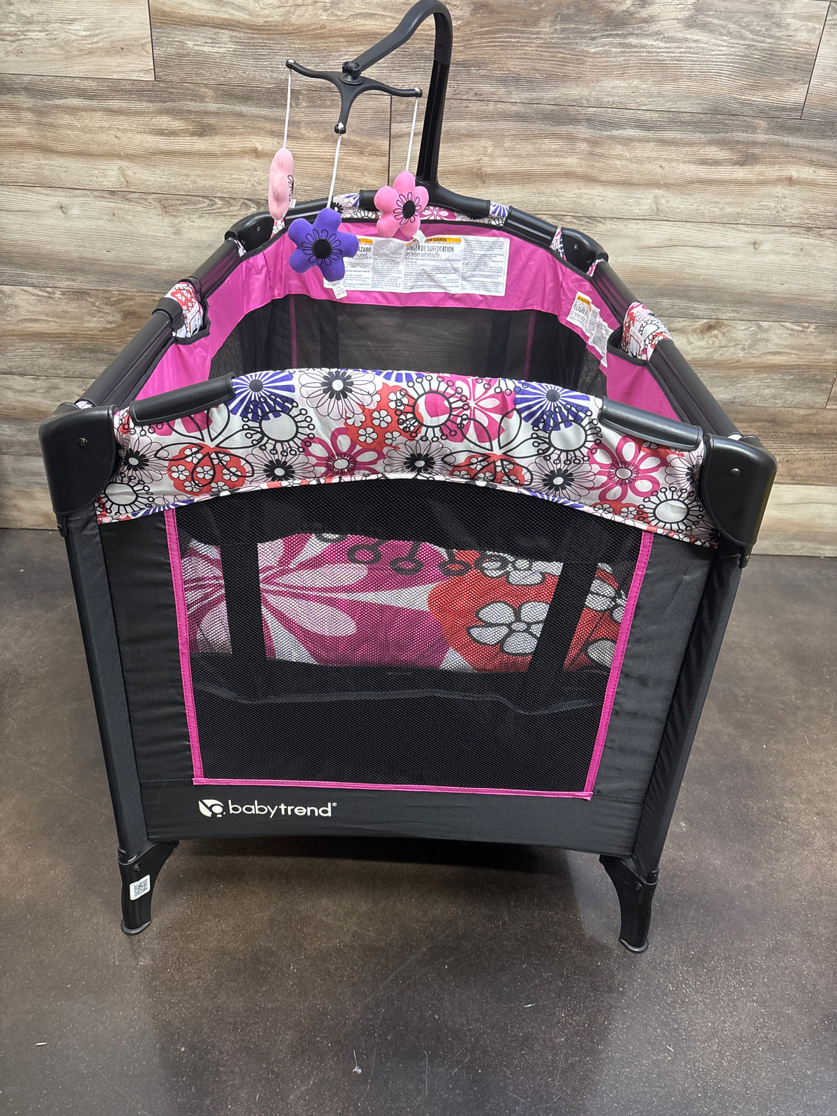 Baby Trend Nursery Center Playard in Floral Garden
