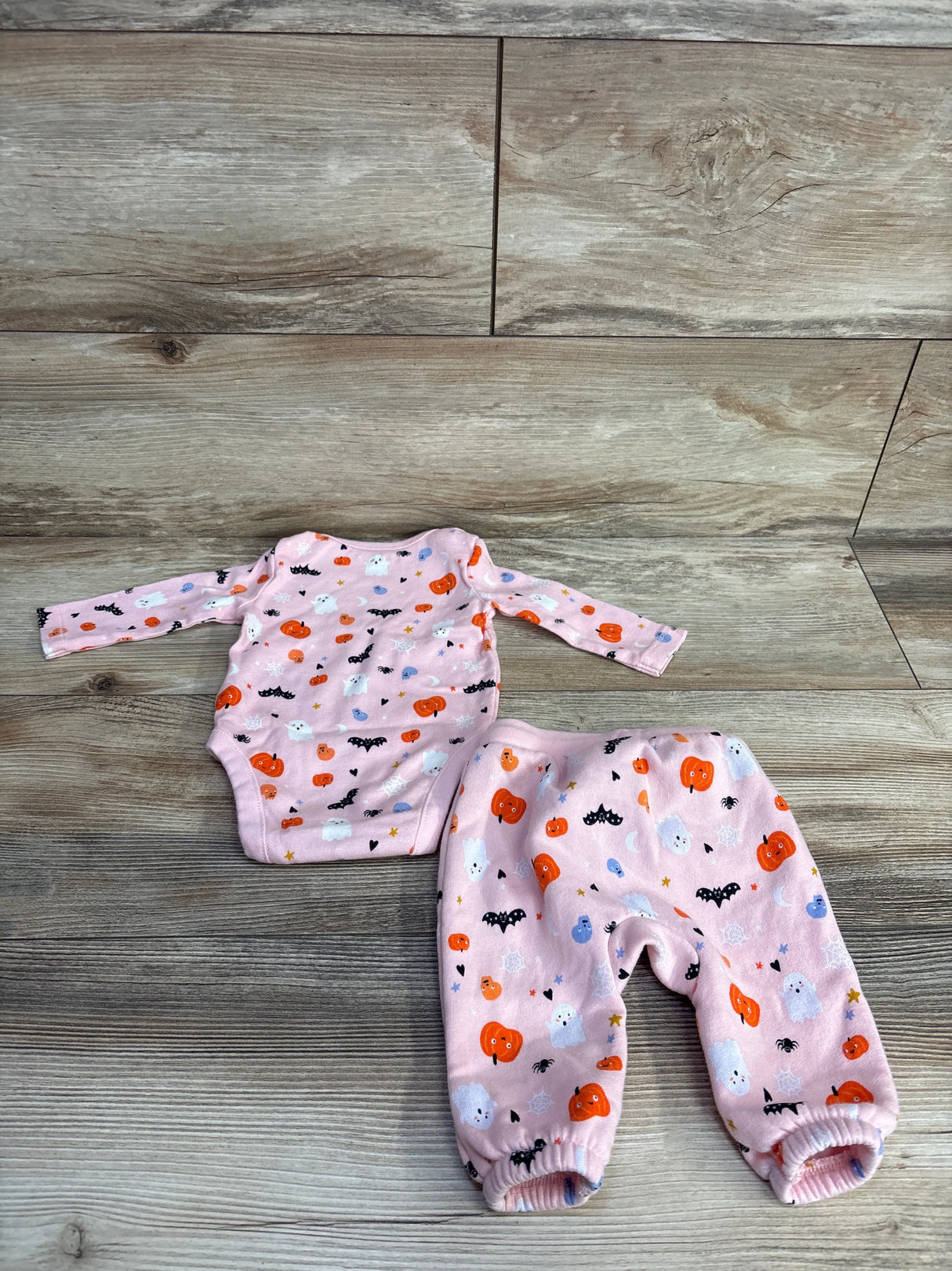 Old Navy Halloween Print Long Sleeve Bodysuit & Jogger Set Pink sz 0-3m