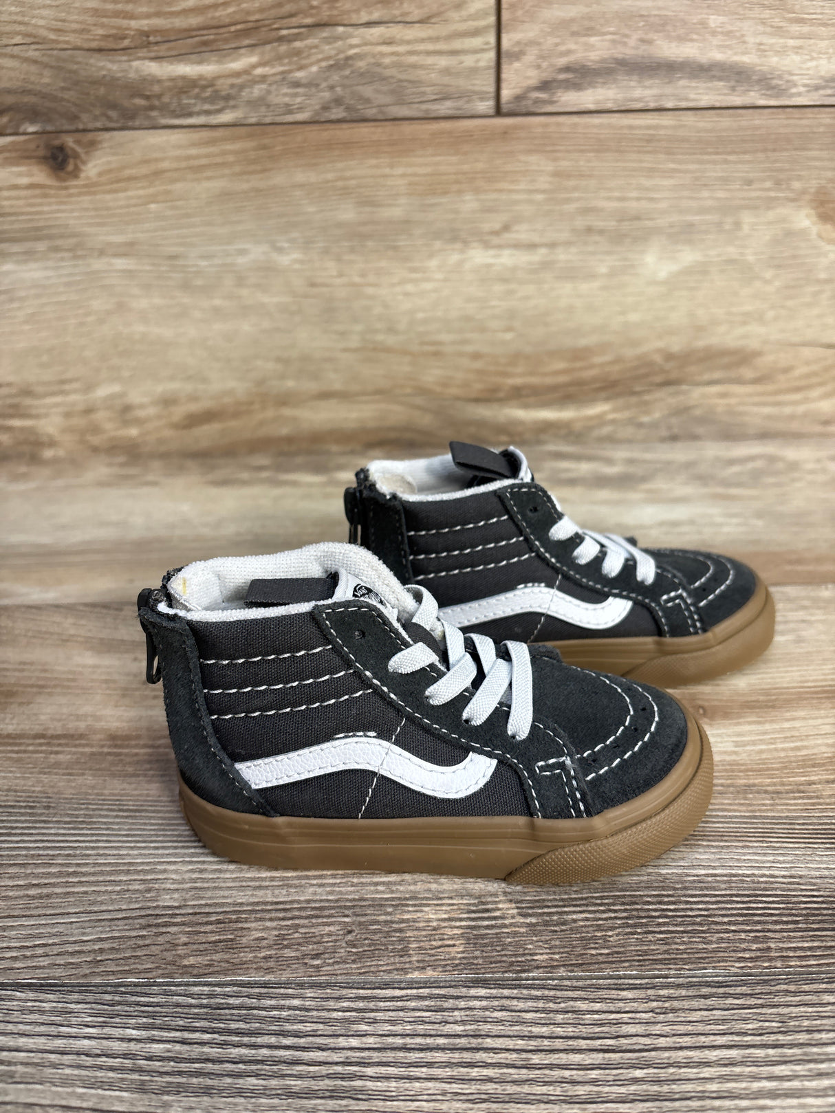 Vans Sk8-Hi Zip Shoes, Grey sz 6c
