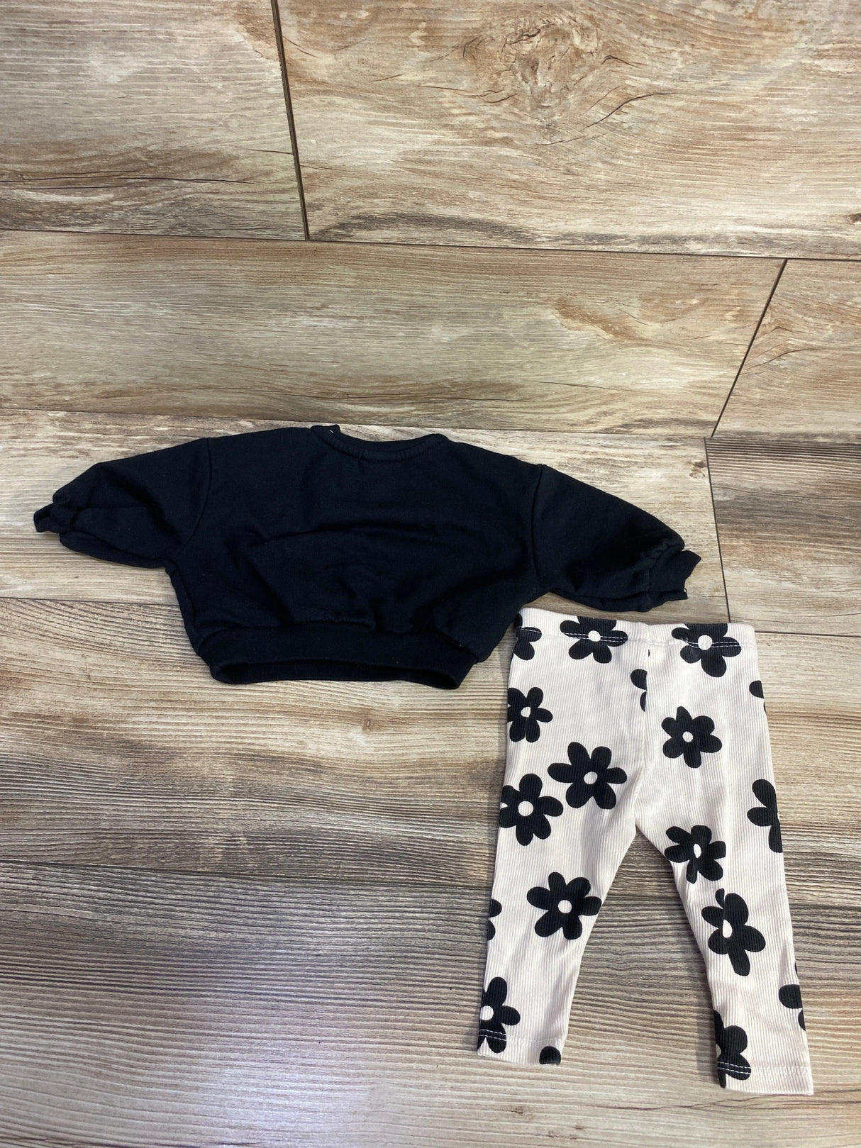 Cat & Jack 2pc Sweatshirt & Ribbed Leggings Set Black sz 0-3m