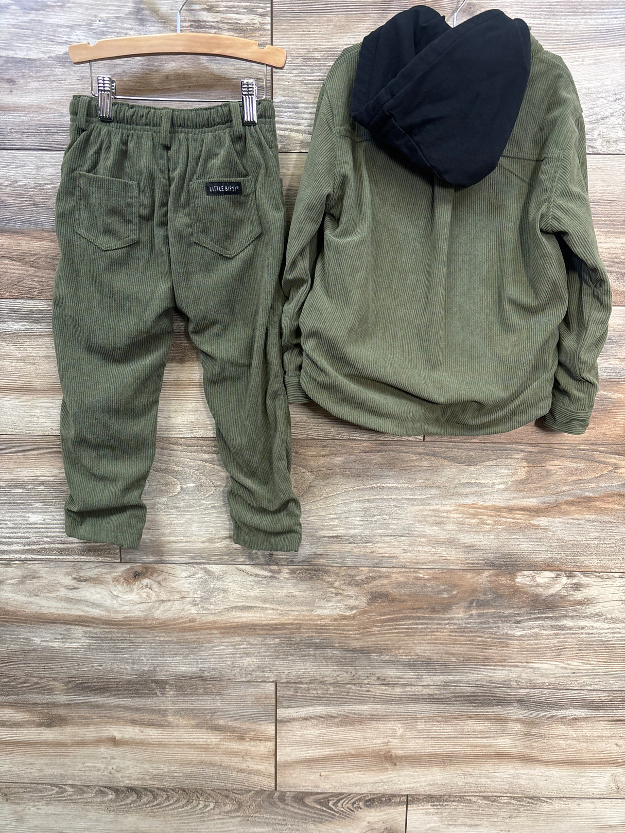 Little Bipsy Cord Jacket & Pants Set in Forest Green sz 4-5T
