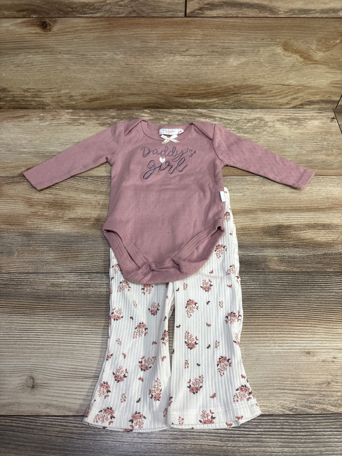 Tahari Baby 2pc Daddy's Girl Pointelle Knit Bodysuit & Flare Pants Set Pink sz 6-9m