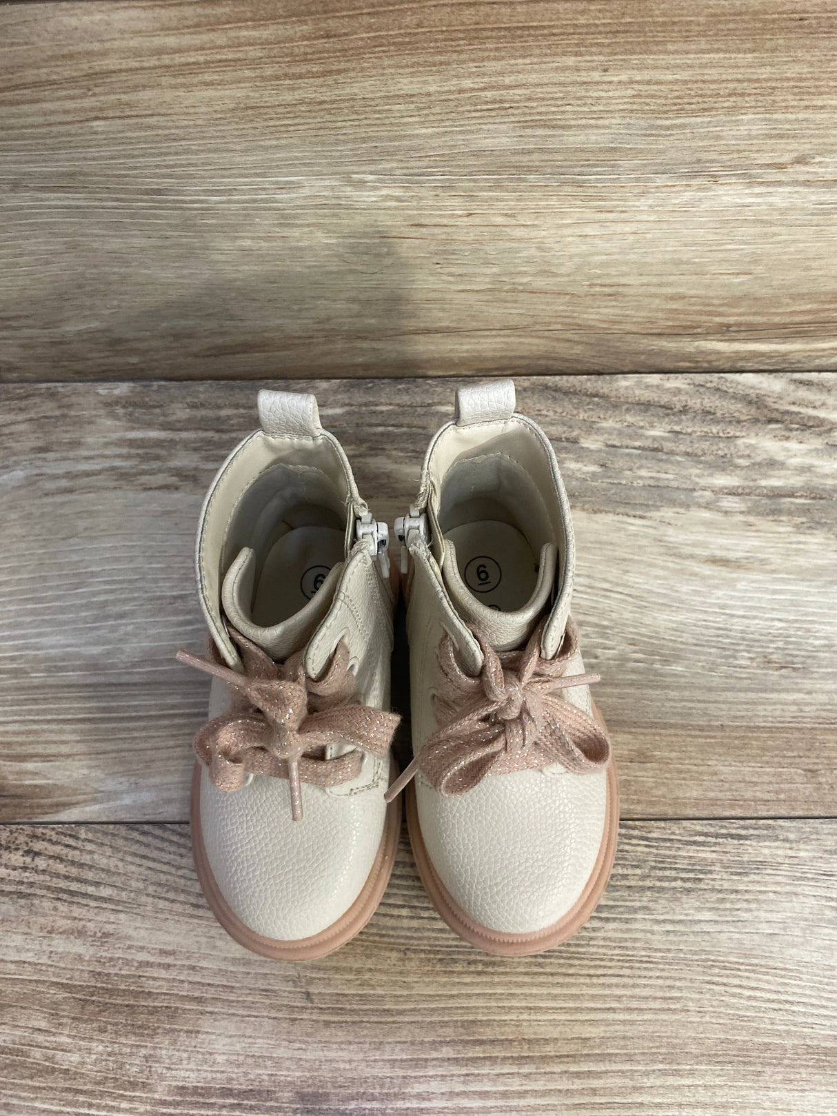 Cat & Jack Amaya Lace-Up Combat Boots Cream/Pink sz 6c