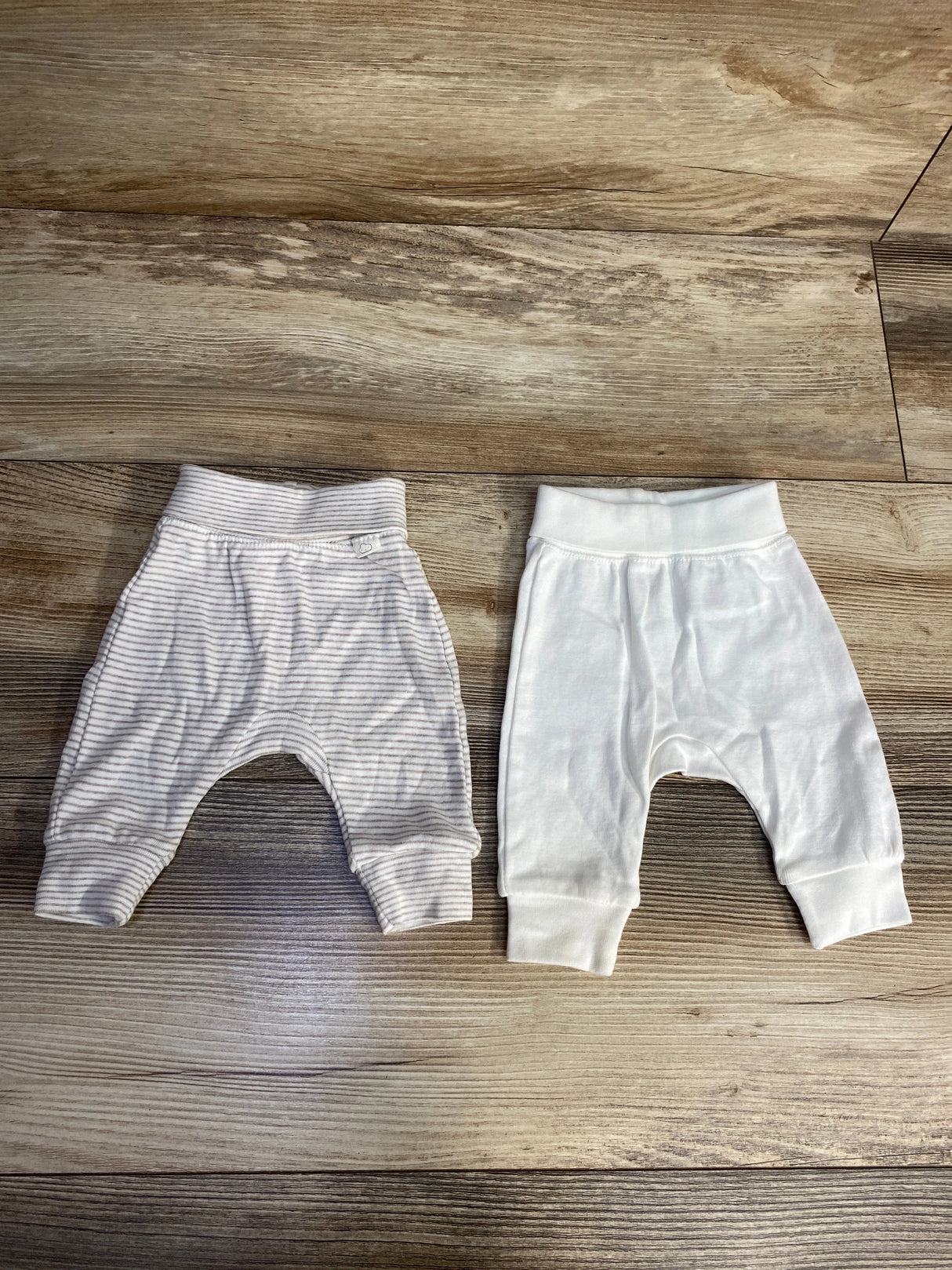 H&M Foldover Leggings 2pk White sz Preemie