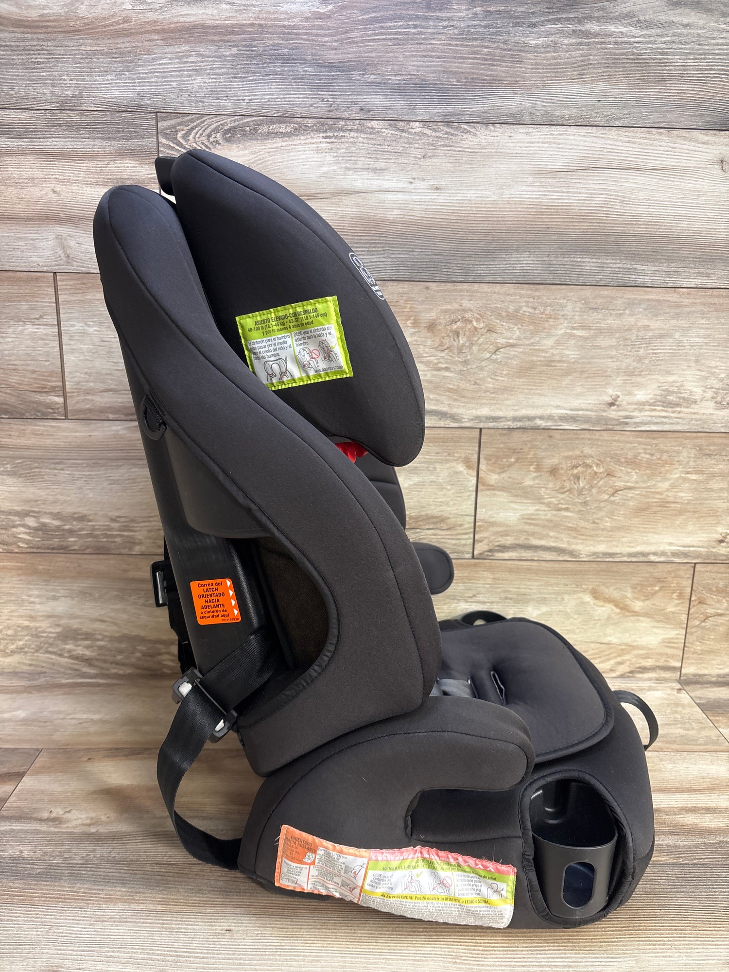 Graco Tranzitions 3-in-1 Harness Booster Car Seat in Proof 40-100lbs