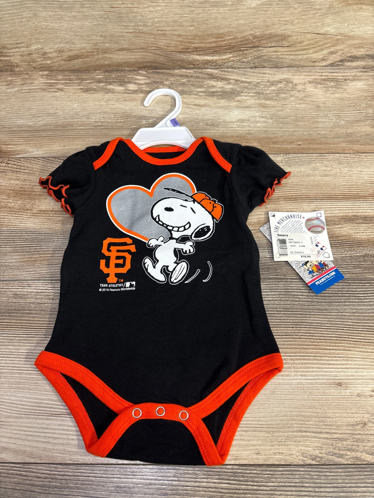 NEW Genuine Merch San Francisco Giants MLB Snoopy Peanuts Black Bodysuit sz 6-9m