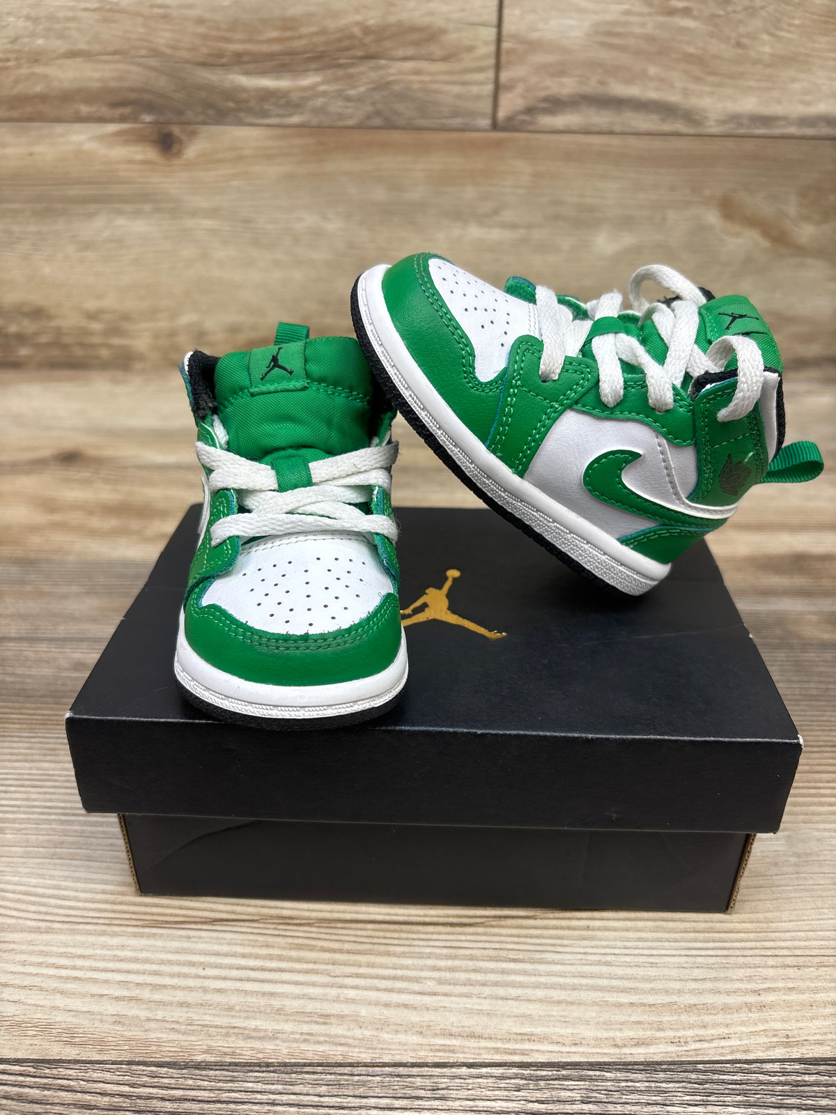 Air Jordan 1 Mid TD 'Lucky Green' Sneakers sz 4c