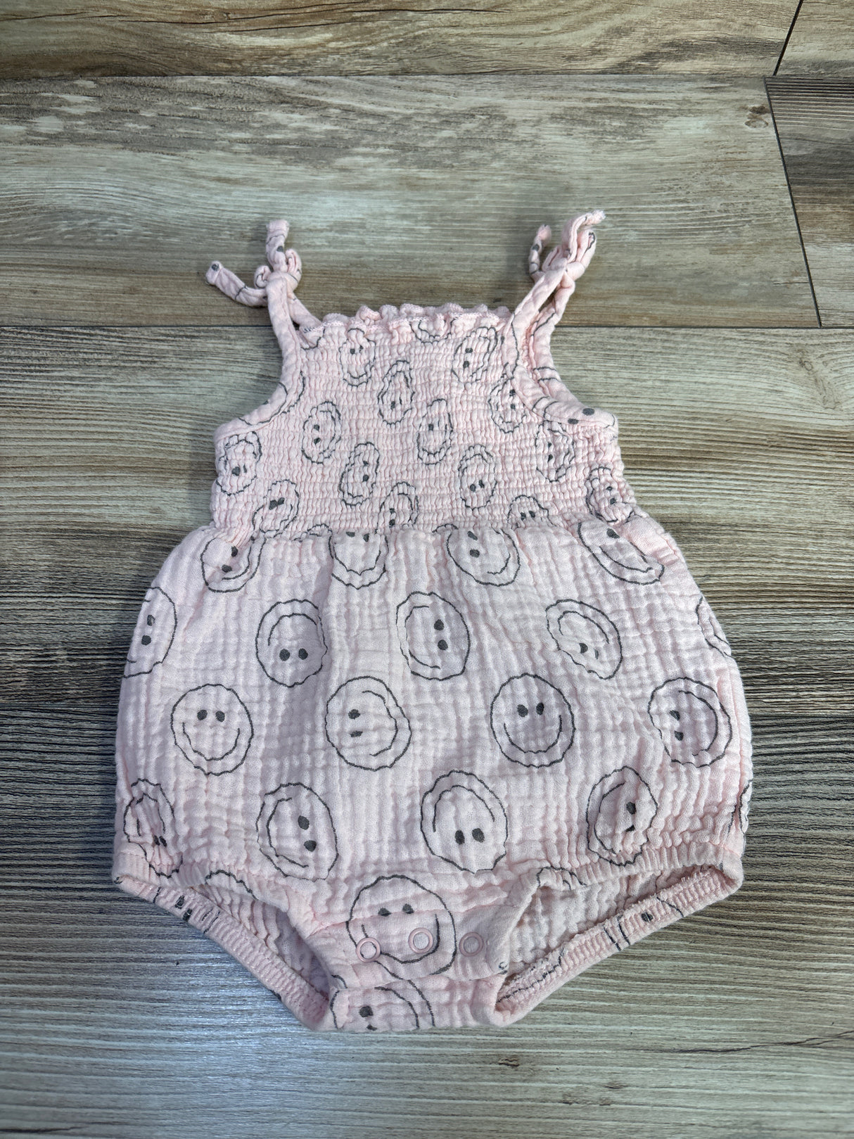 Grayson Mini Smiley Face Smocked Gauze Bubble Romper Pink sz 0-3m