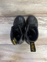 Dr. Martens Lace Up Boots in Patent Leather Black  sz 8c