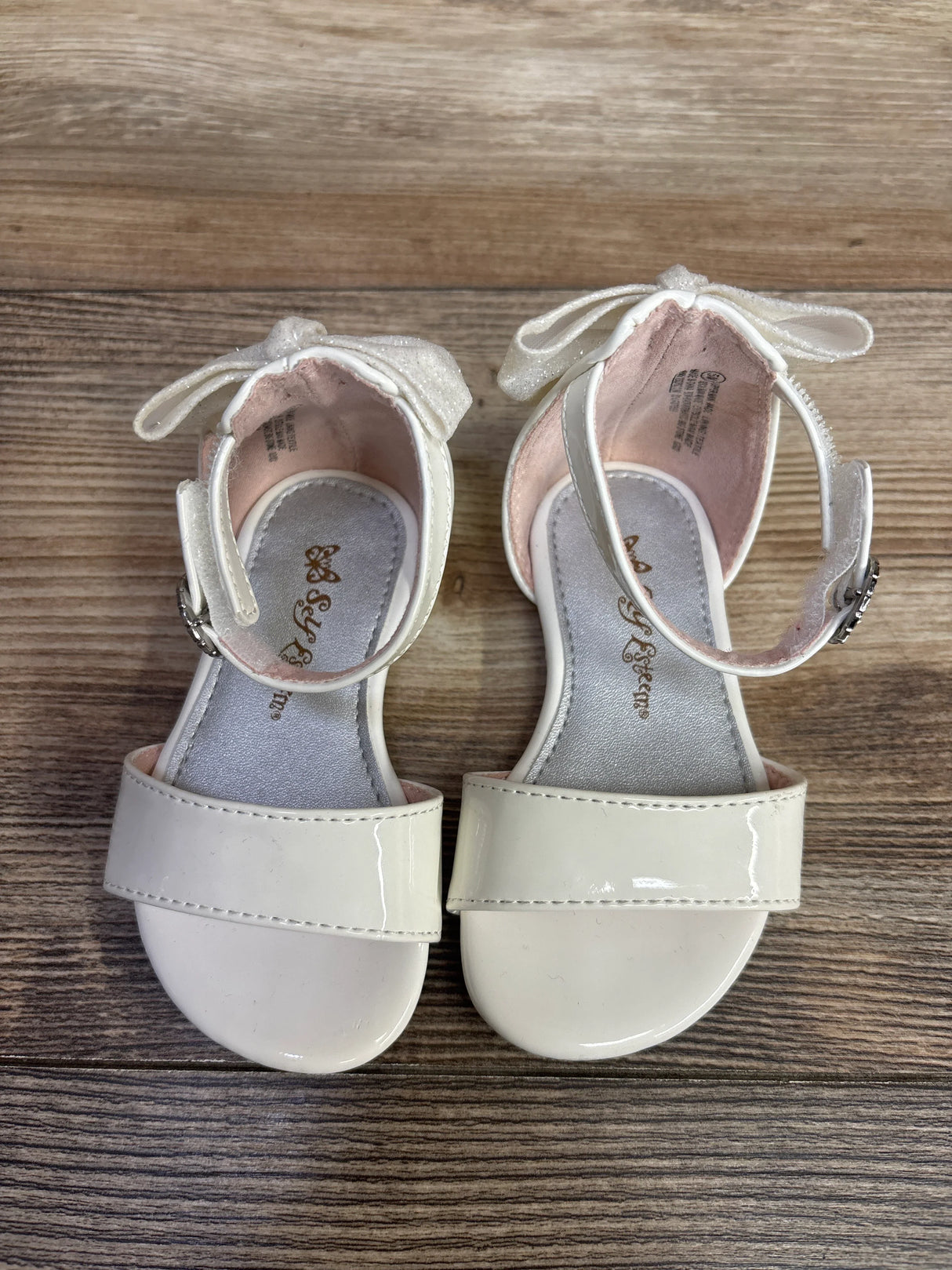 Self Esteem Kinley Special Occasion Flats White sz 5c