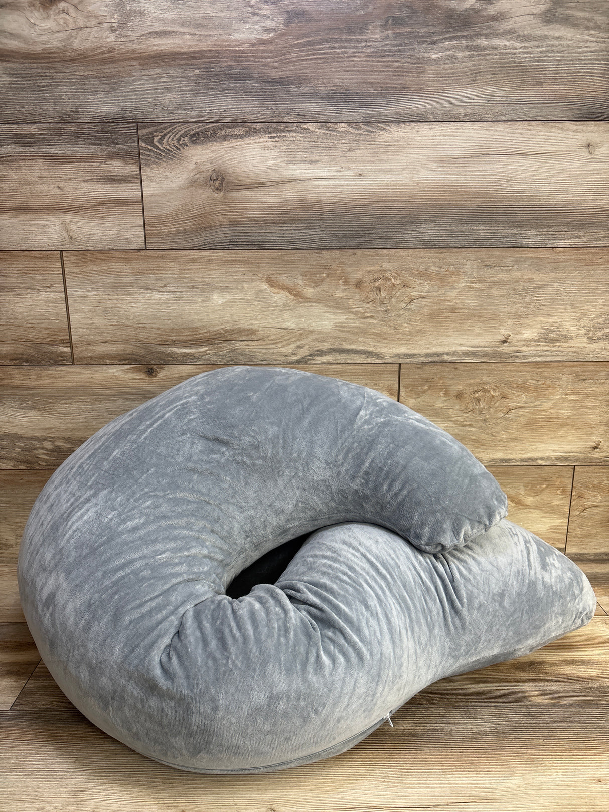 Maternity Body Pillow, Grey