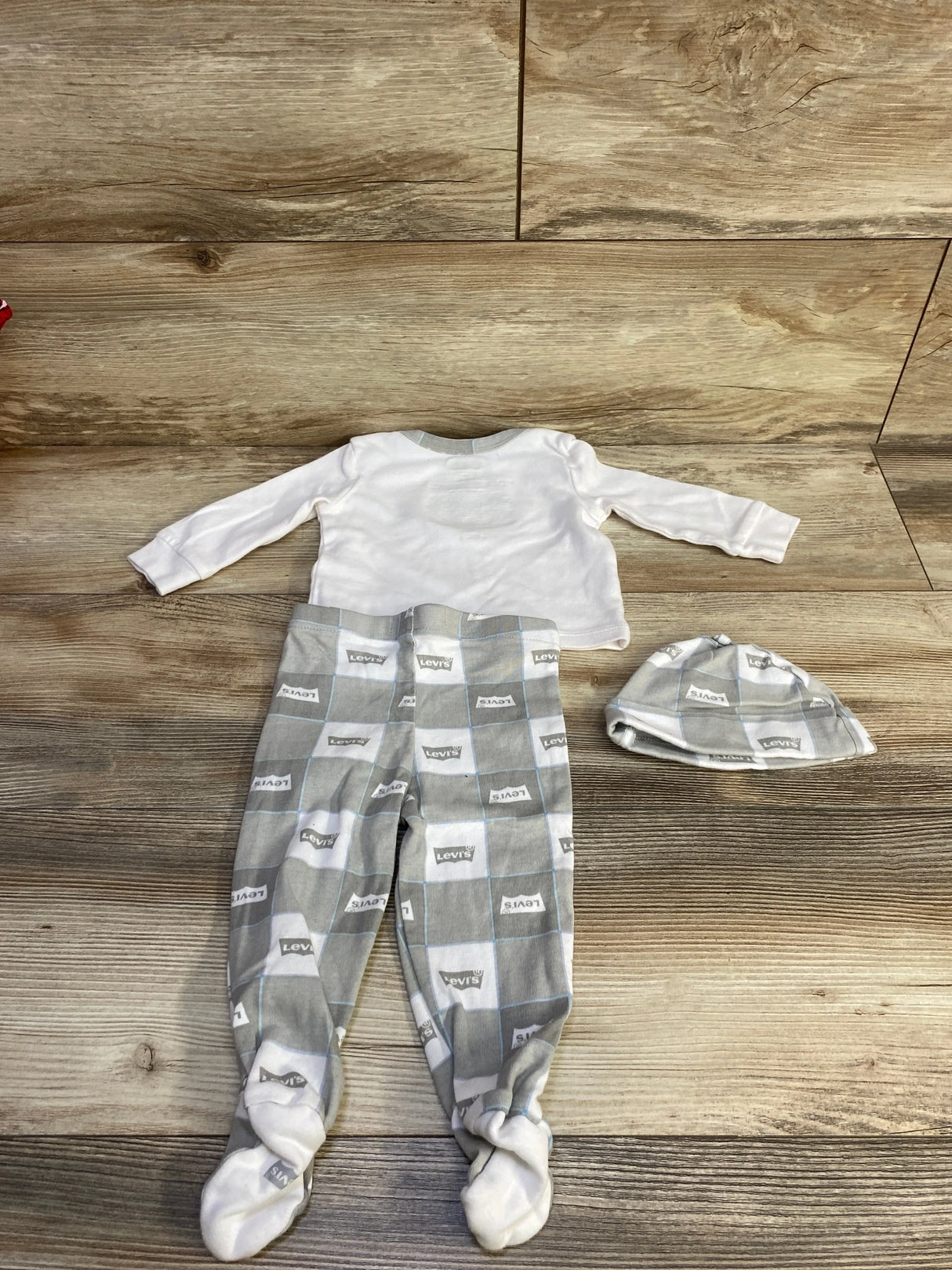 Levi's 3pc Set White sz 6m