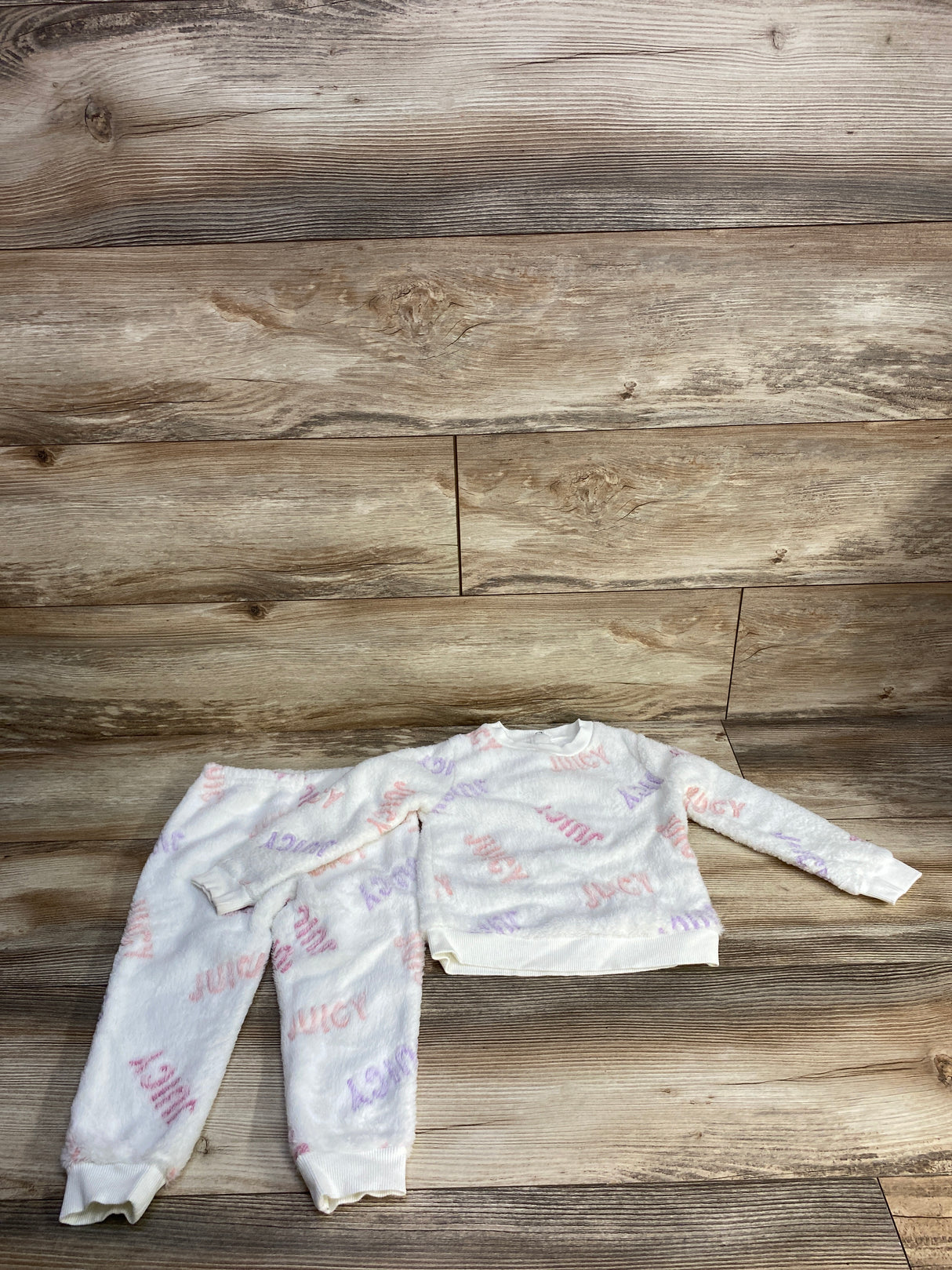 Juicy Couture 2pc Plush Pull Over Sweater Set White sz 24m