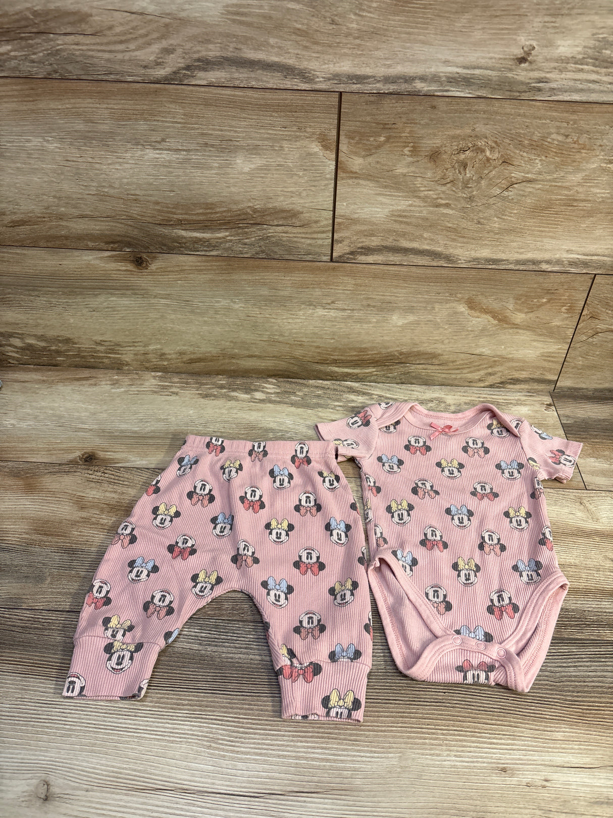 Disney Baby 2pc Minnie Mouse Ribbed Bodysuit & Pants Set Pink sz 3/6m