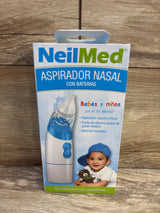 Front of NeilMed nasal aspirator box showing Aspirador Nasal headline, product image and baby on wooden background