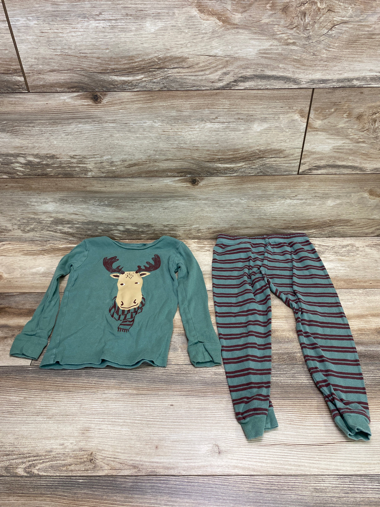 Just One You 2pc Moose Pajama Set Green sz 4T