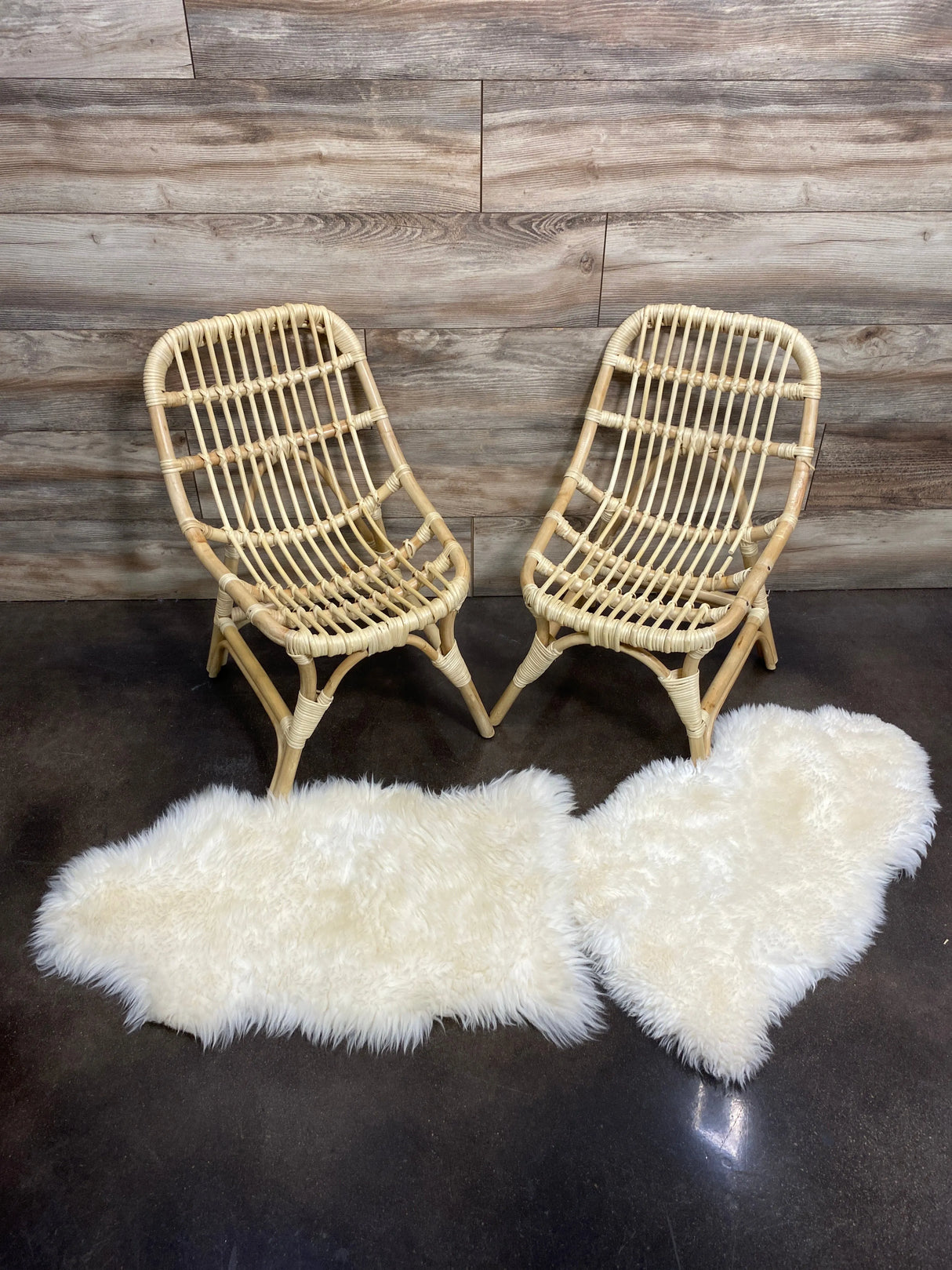 Bella Rattan 2pc Chair Set with 2pc Sheepskin Fur