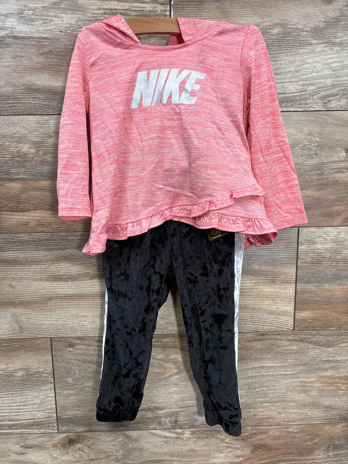 Nike 2pc Hooded Ruffled Shirt & Bottoms Set Red sz 18m