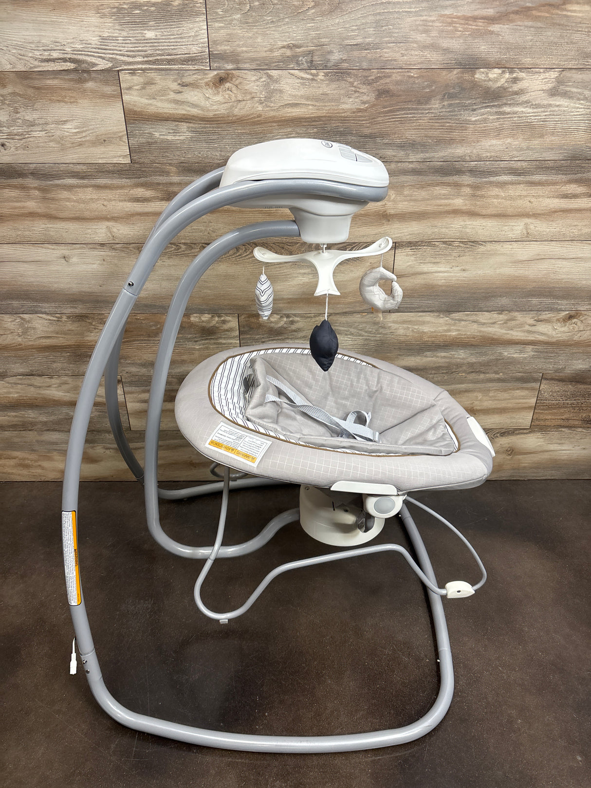 Graco DuetConnect Deluxe Multi-Direction Baby Swing and Bouncer - Britton