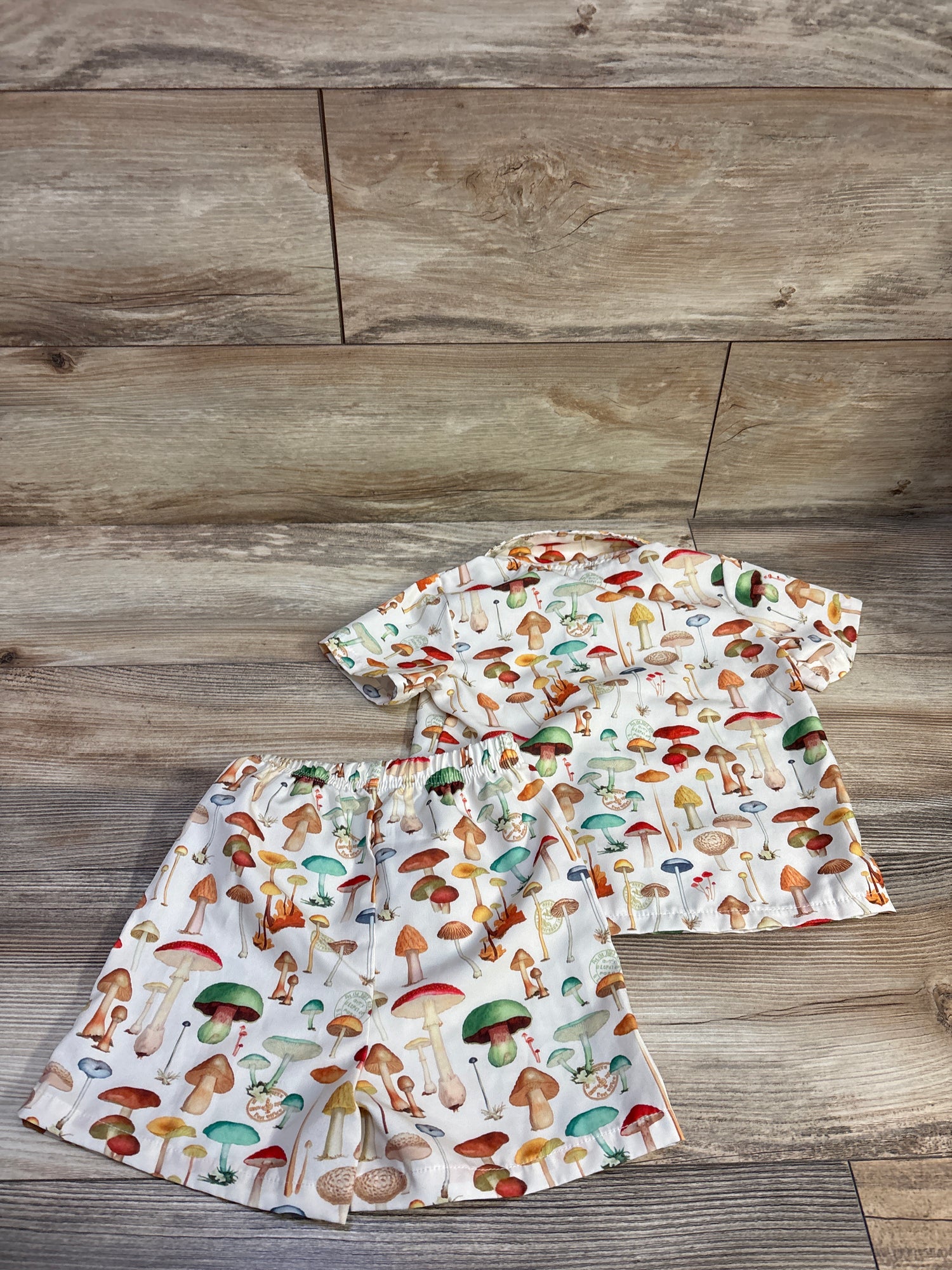 Mushroom Print 2pc Button-Up Shirt & Shorts Set Beige sz 18-24m