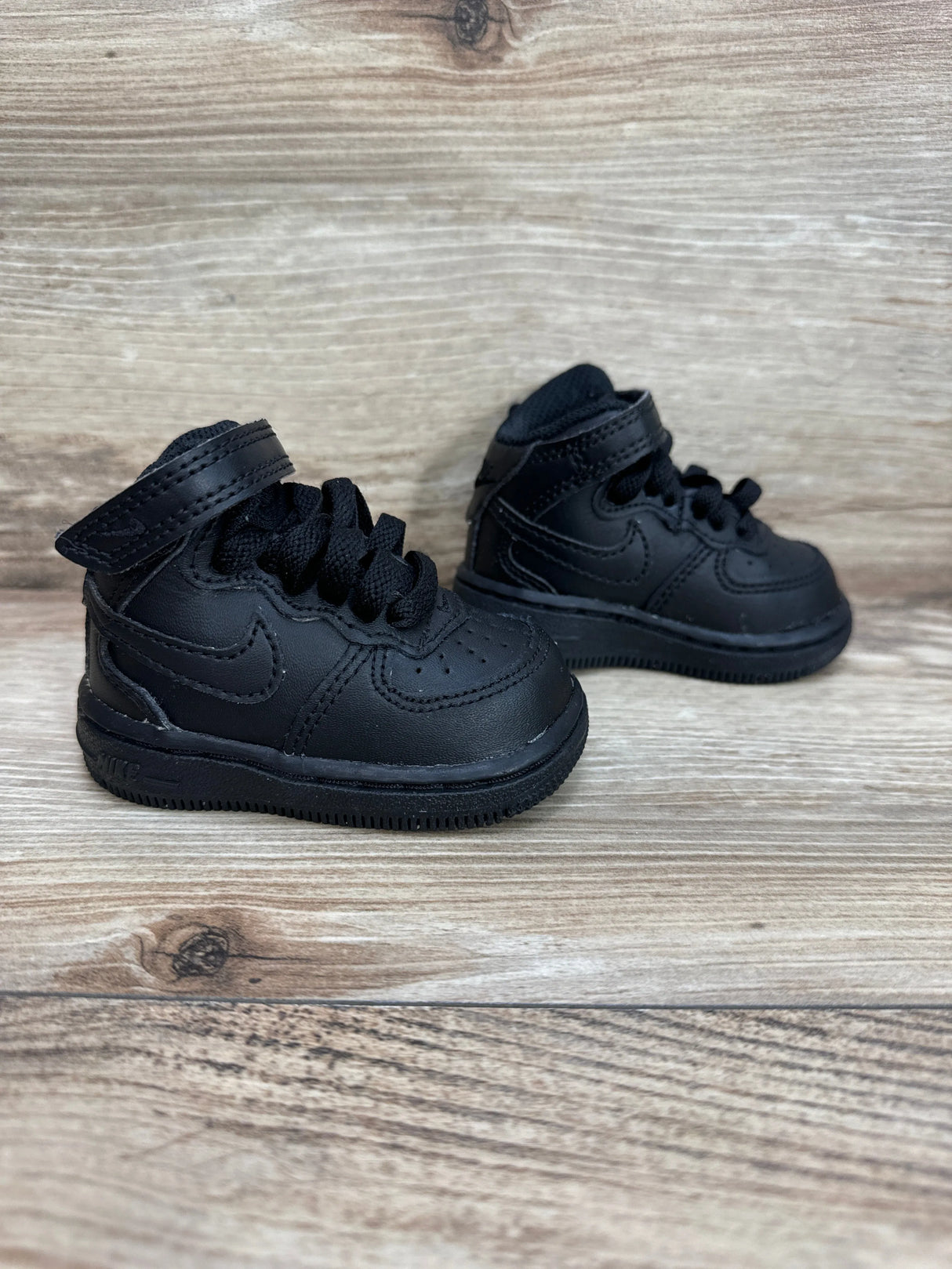 Nike Air Force 1 Mid Black Sneakers sz 2c