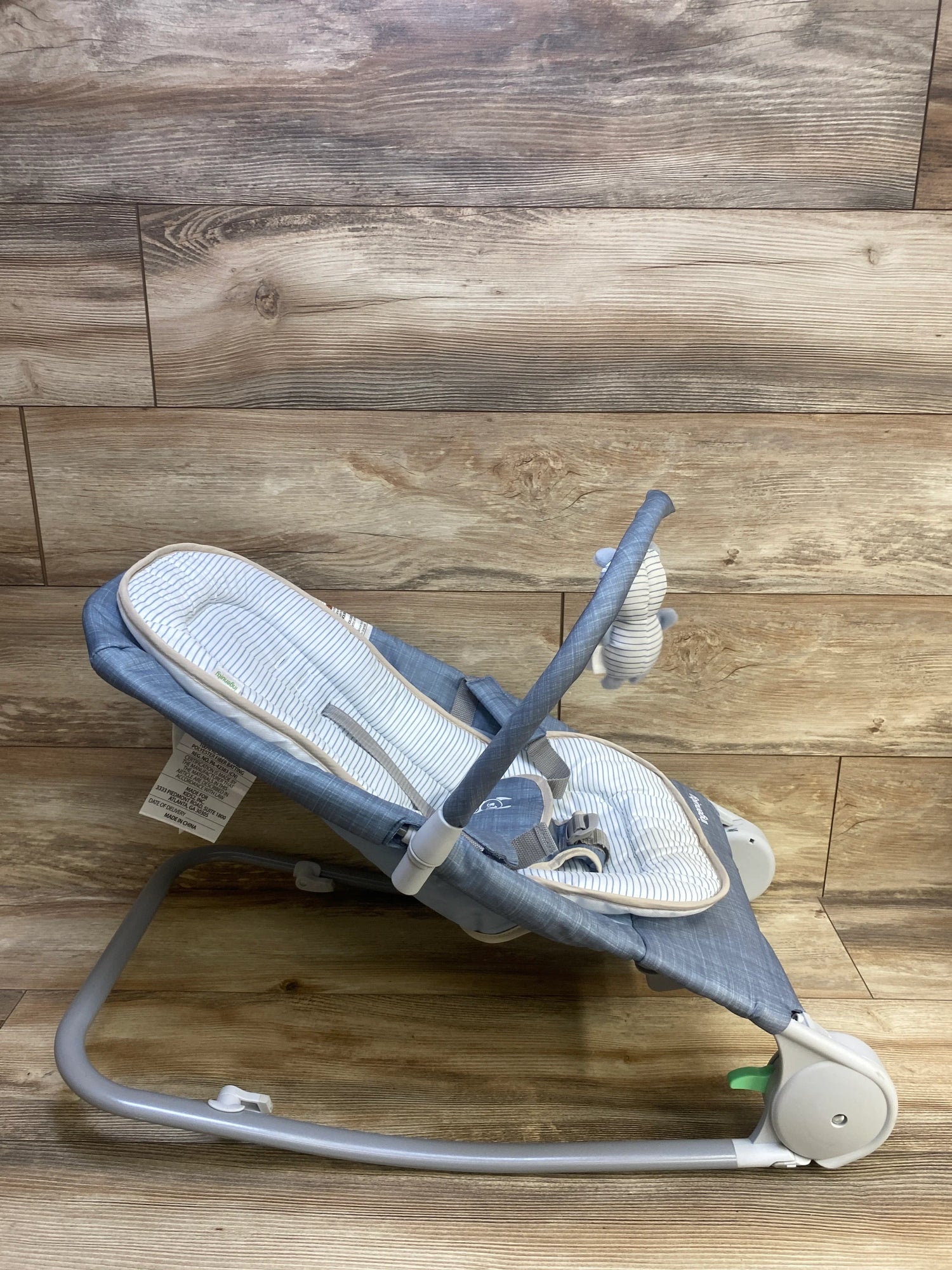 Ingenuity 2-in-1 Happy Belly Rock To Bounce Massage Baby Seat