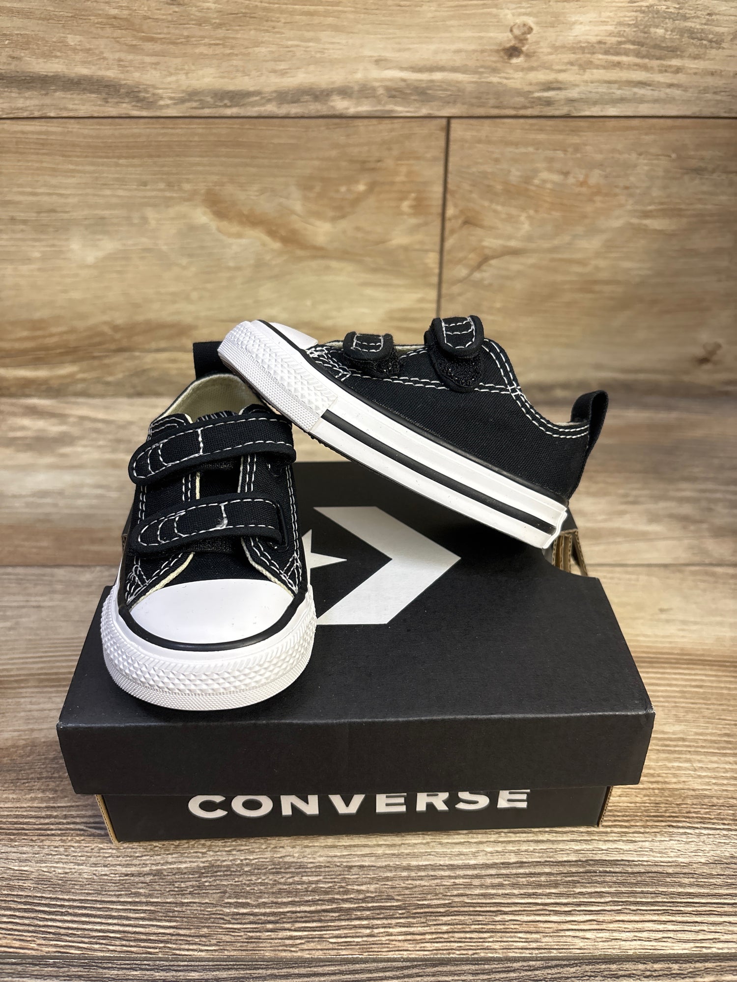 NEW Converse Chuck Taylor All Star Street Mid Sneakers Black sz 4c