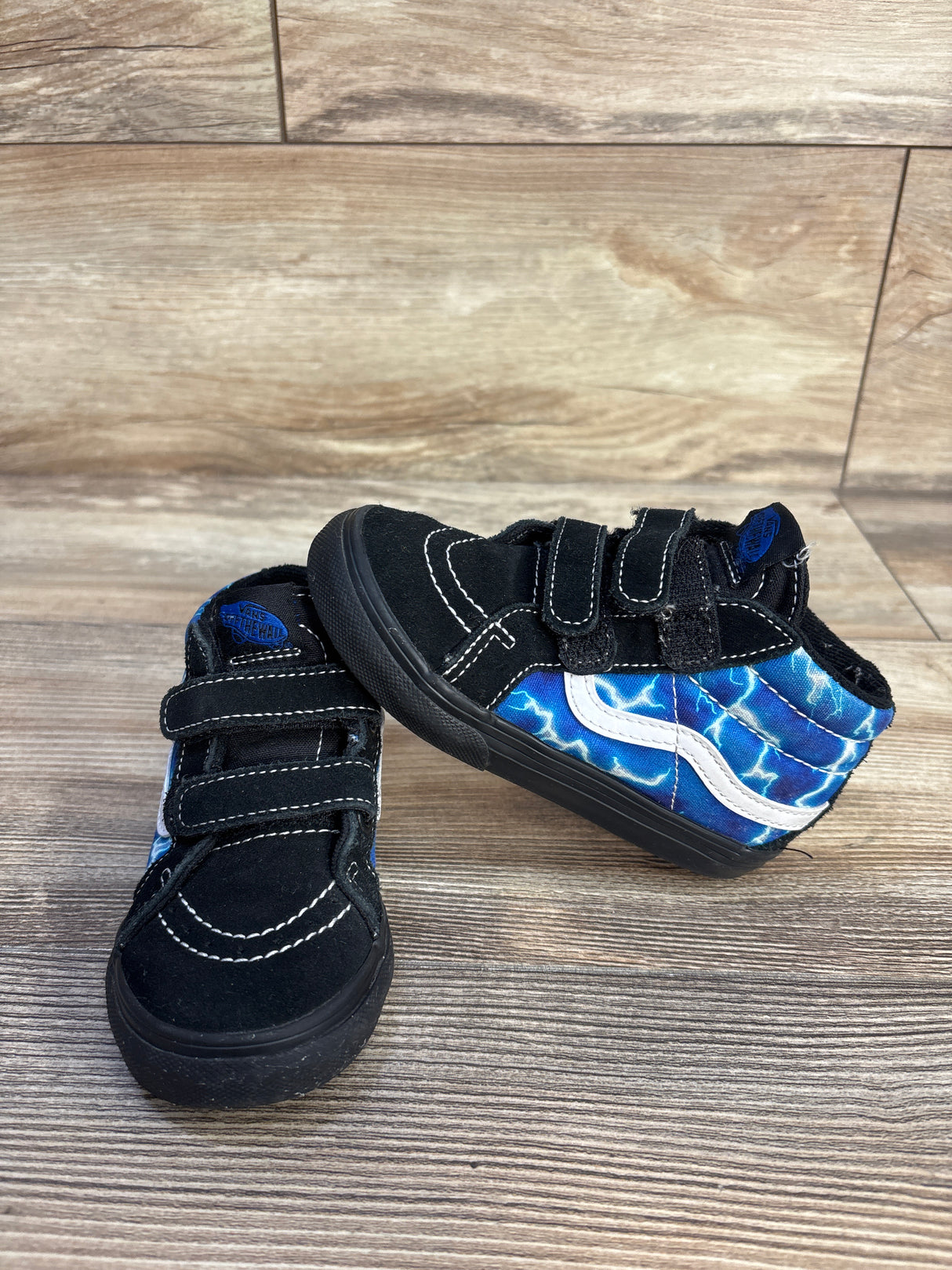 Vans Sk8-Mid V Shoes in Glow Lightning Black/Blue sz 8c
